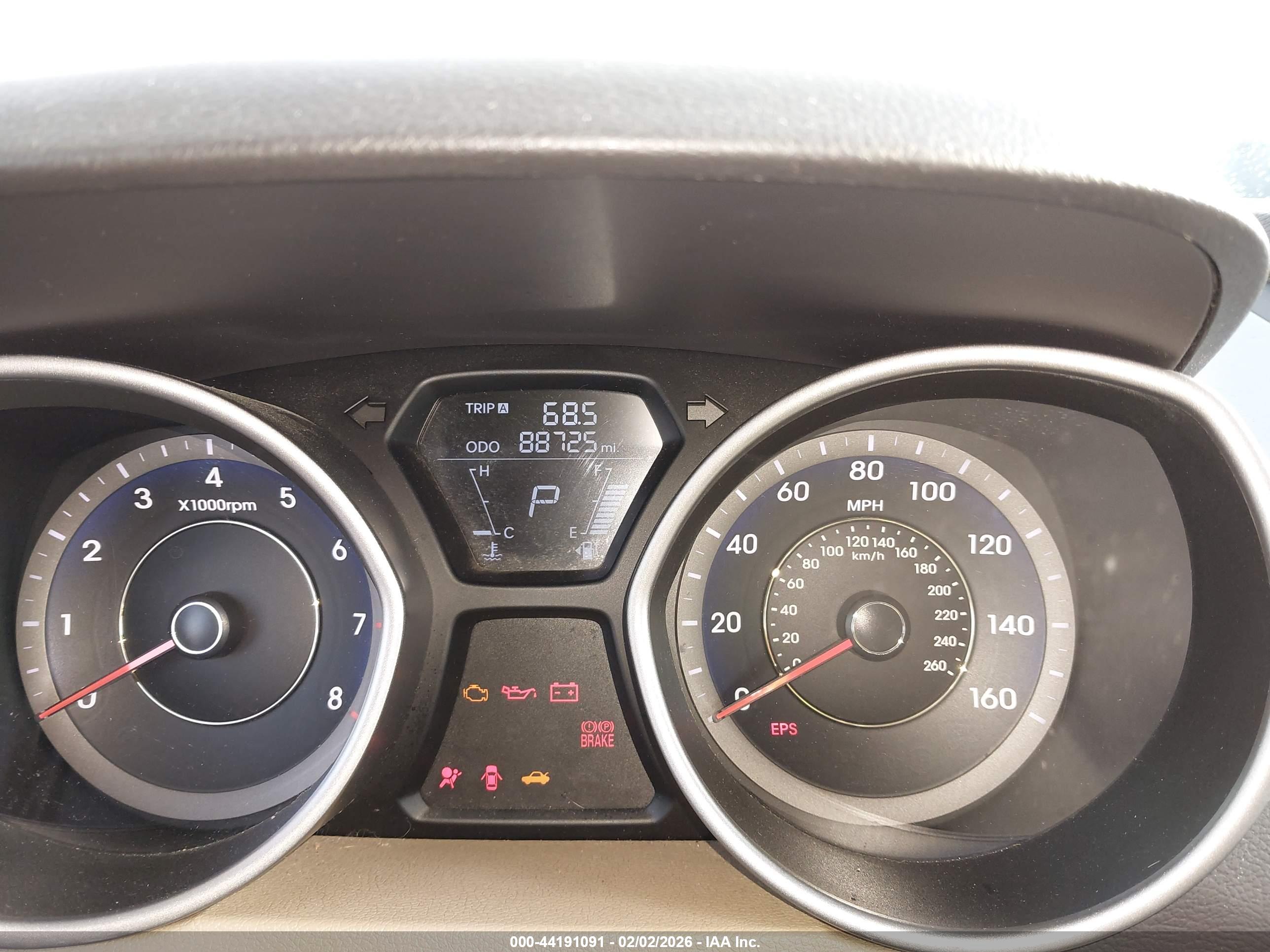 HYUNDAI ELANTRA image 7