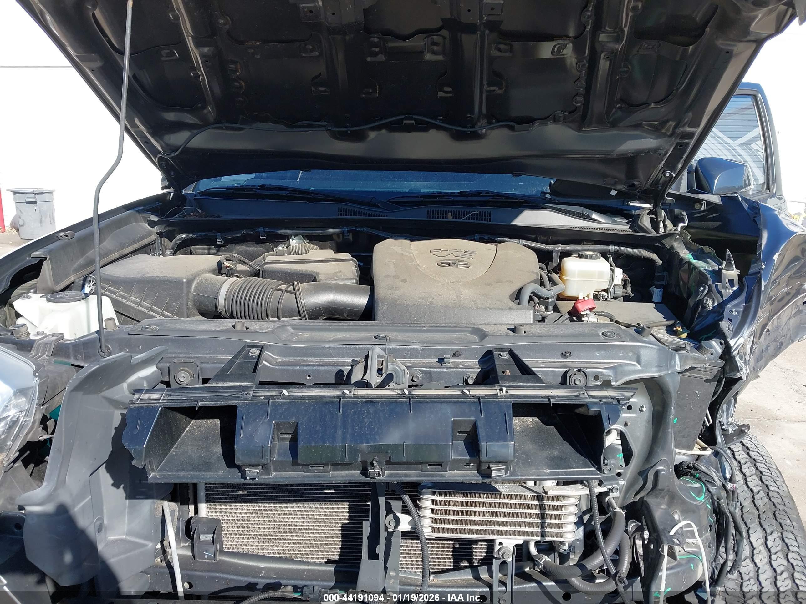 TOYOTA TACOMA image 10