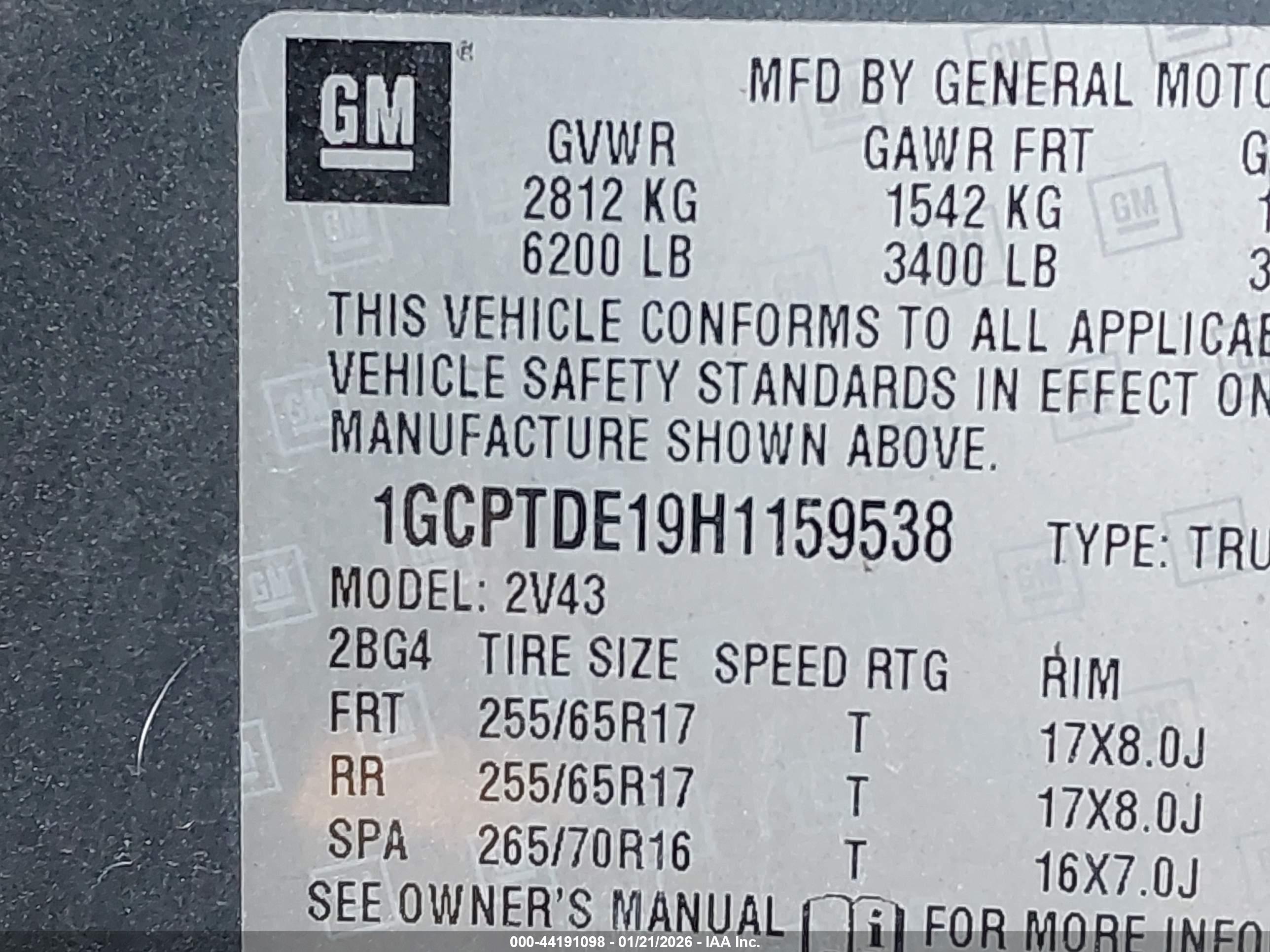 CHEVROLET COLORADO image 9
