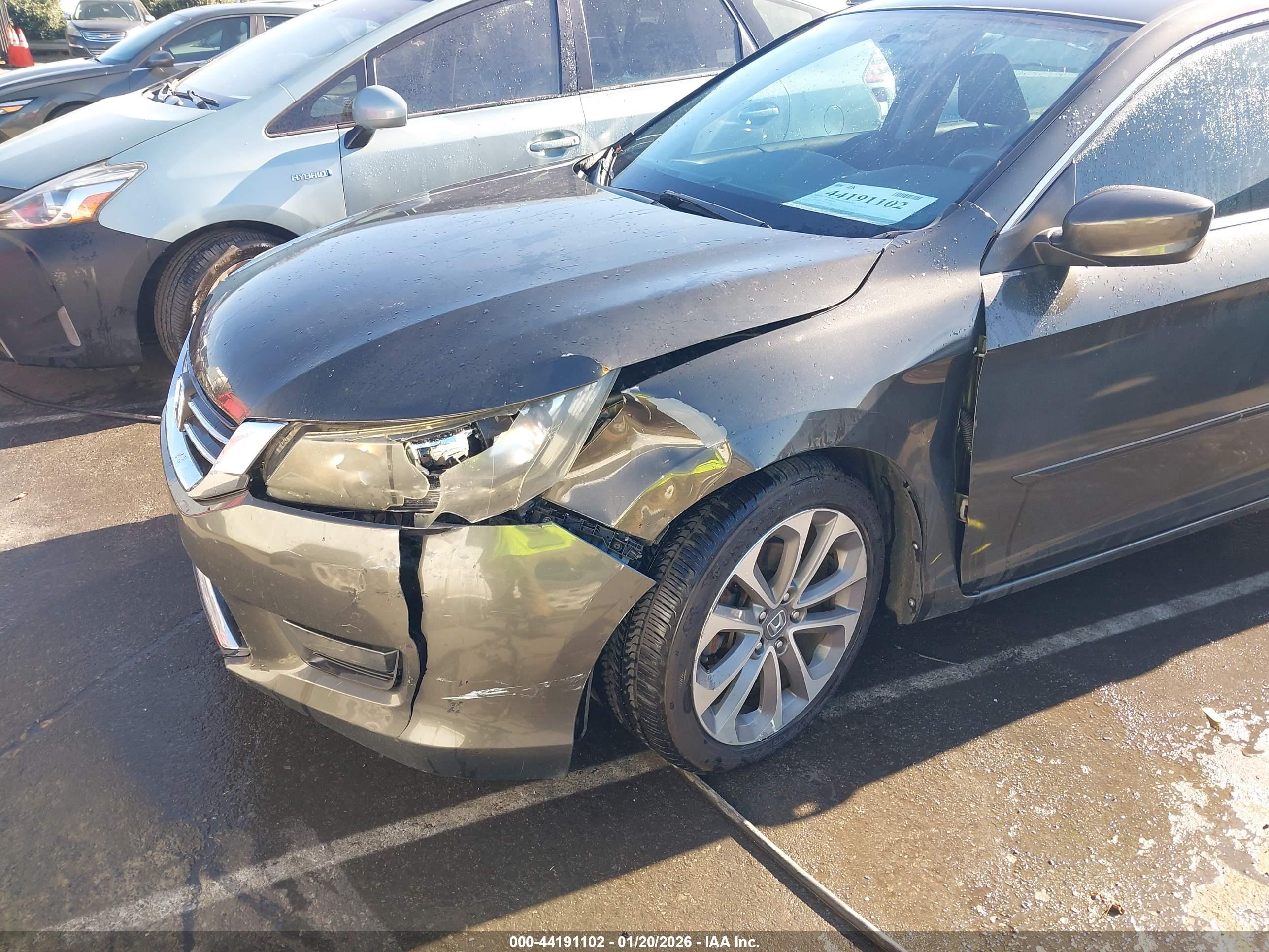 HONDA ACCORD image 6