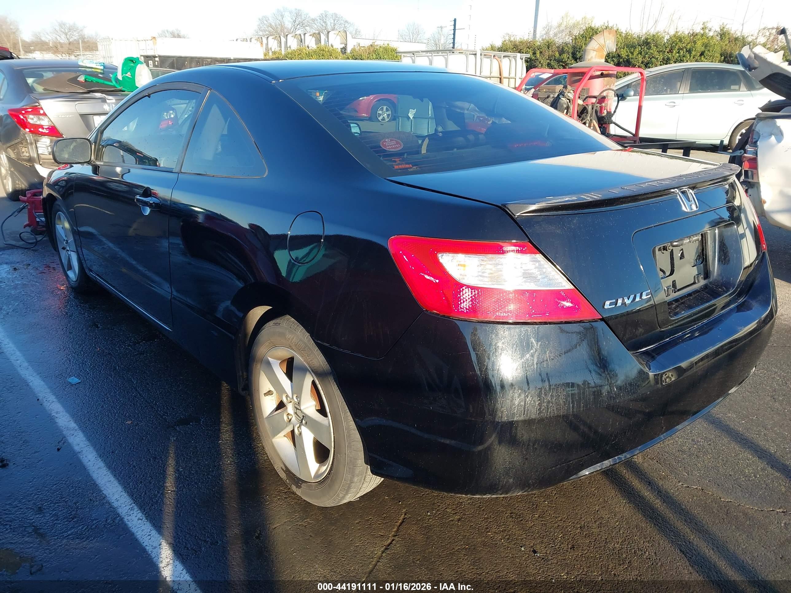 HONDA CIVIC image 3