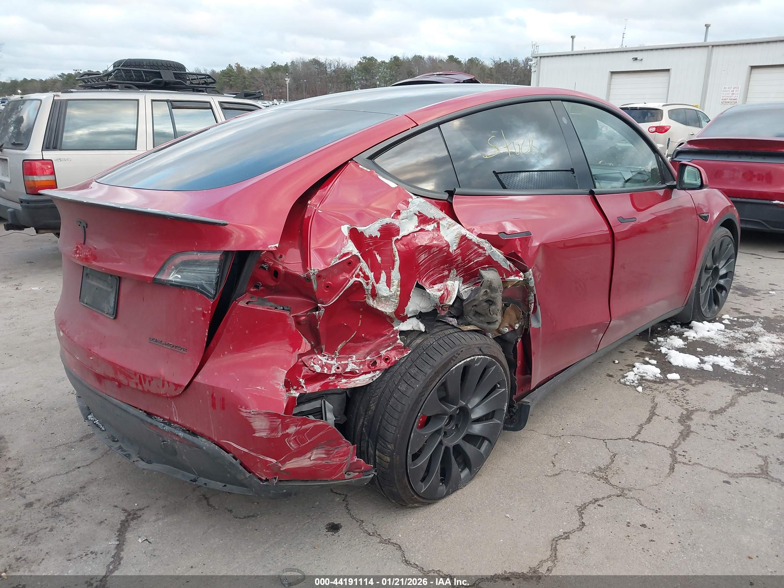 TESLA MODEL image 4