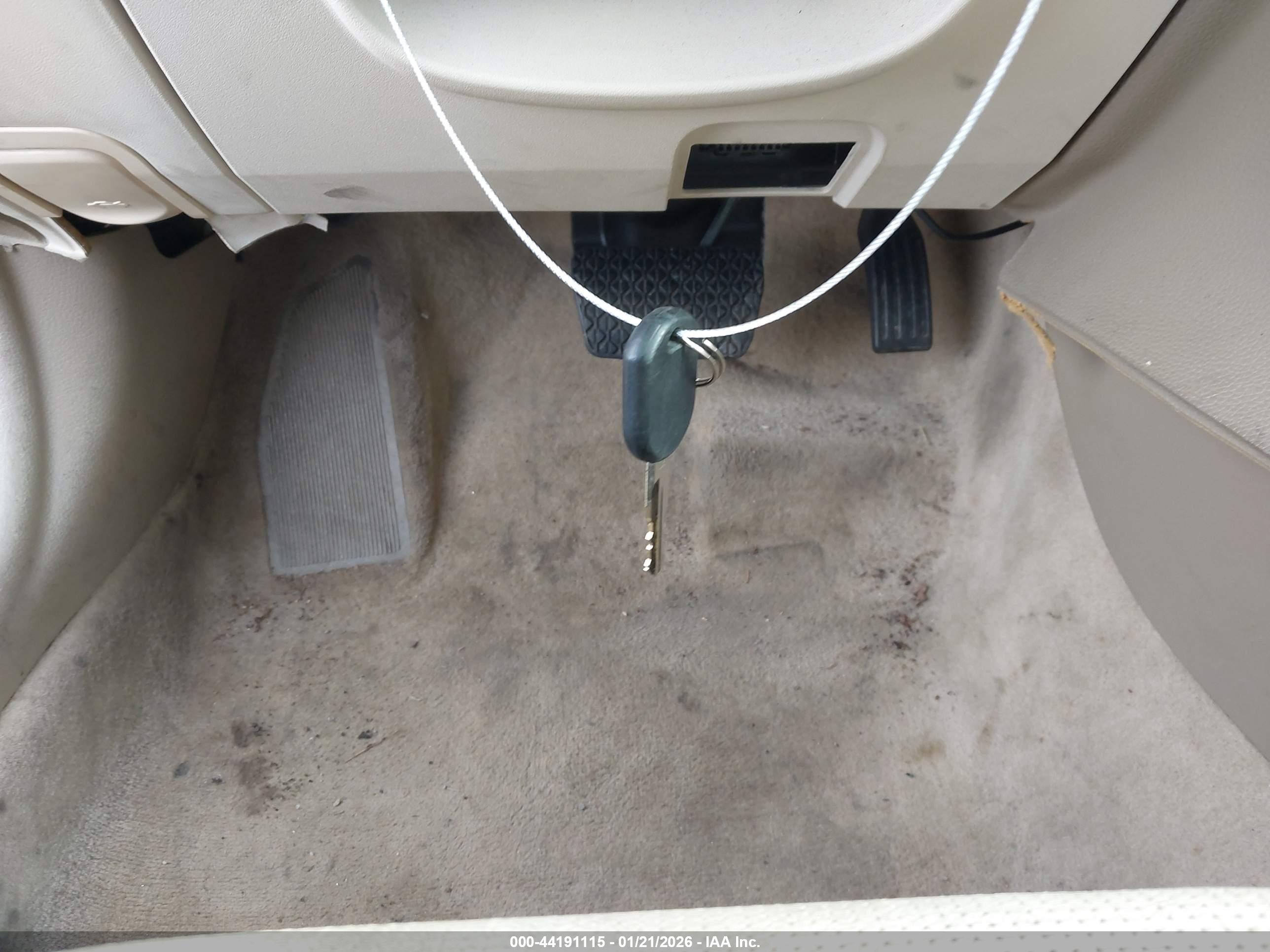 LINCOLN MKZ image 11