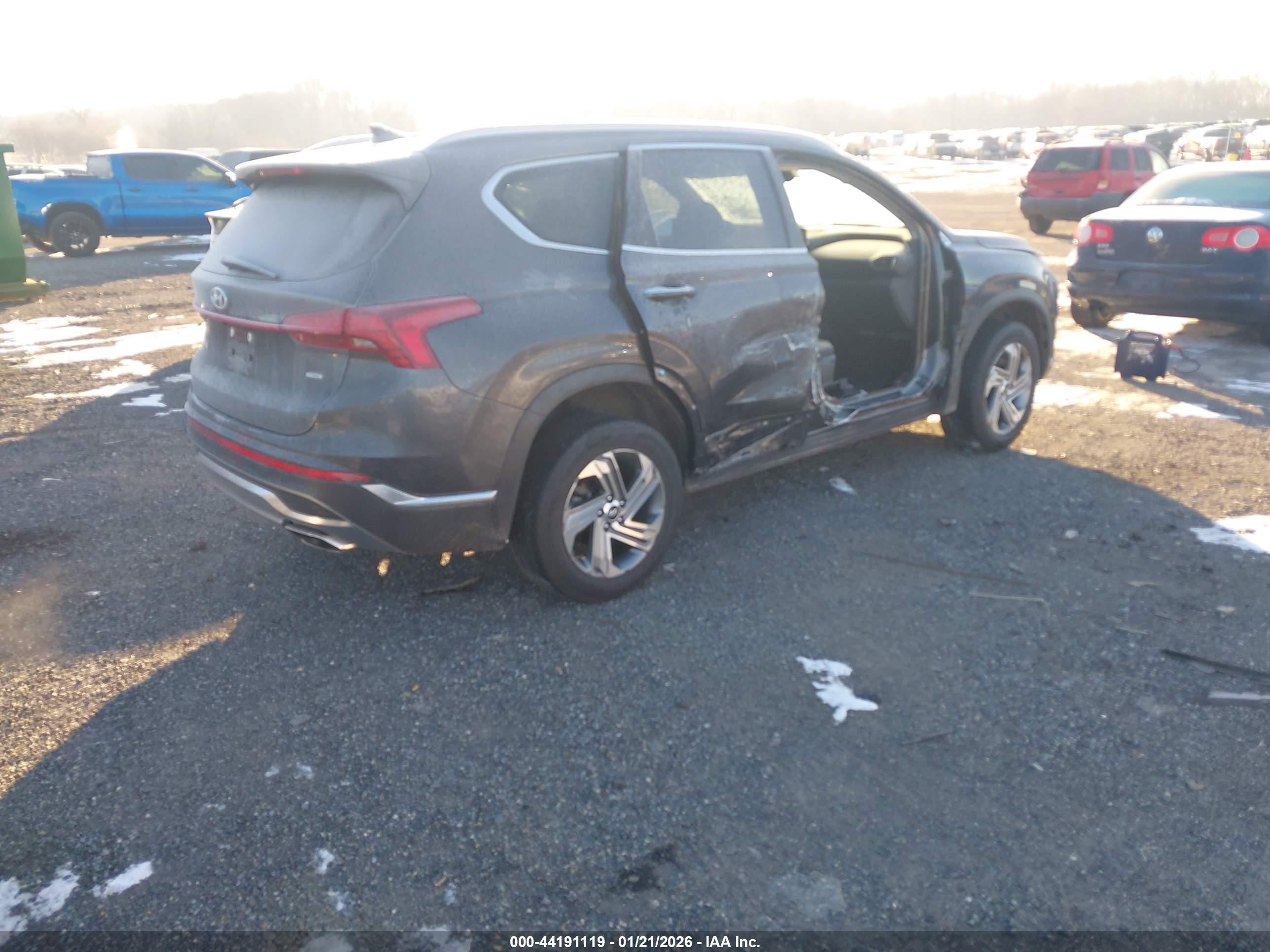 HYUNDAI SANTA image 4