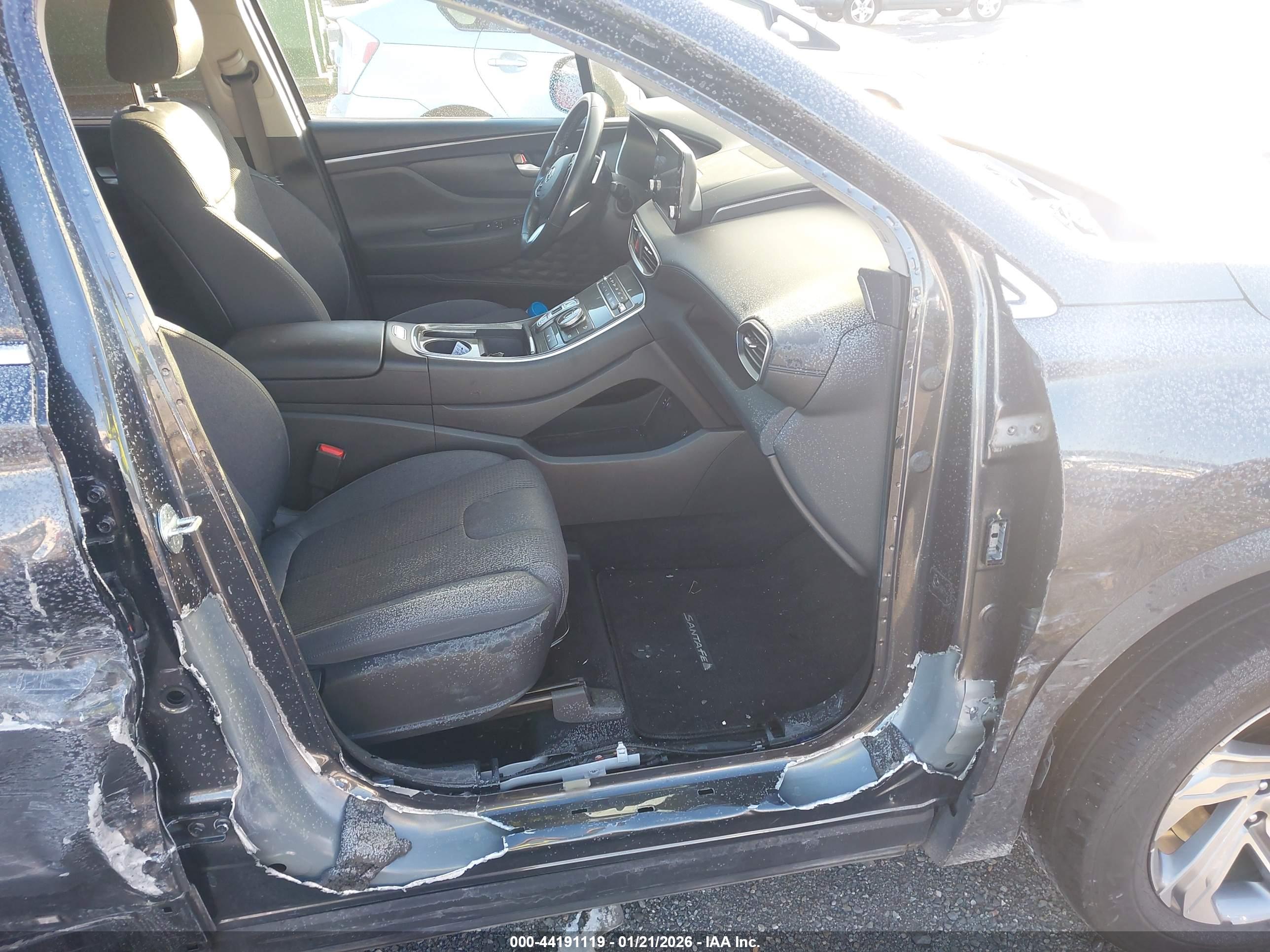 HYUNDAI SANTA image 5