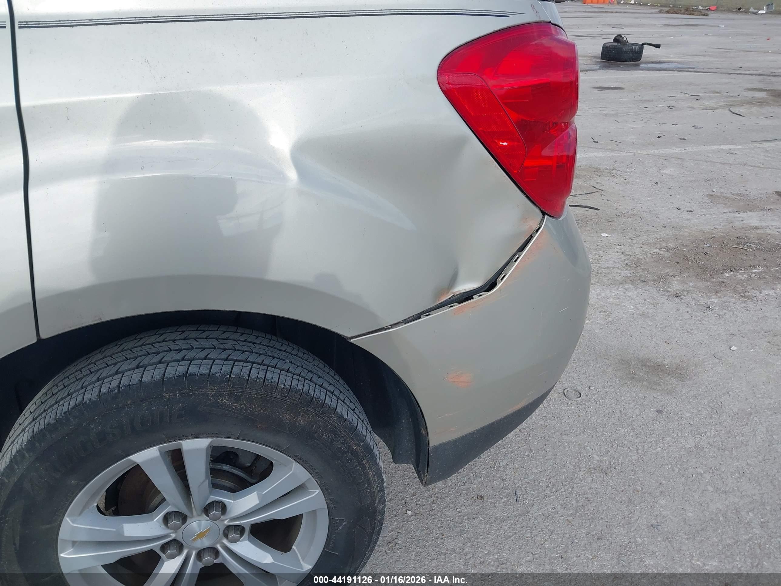 CHEVROLET EQUINOX image 6