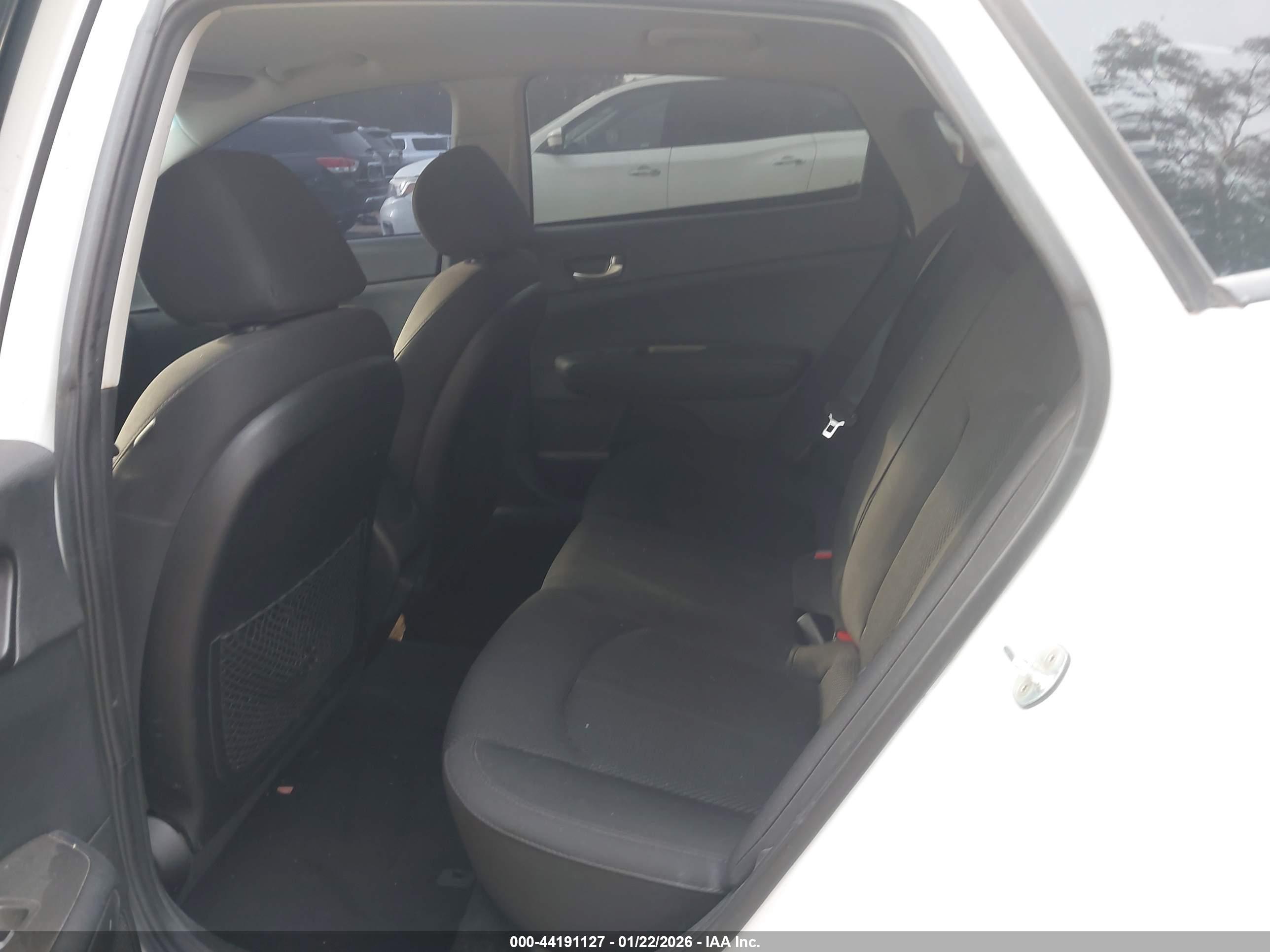 KIA OPTIMA image 8