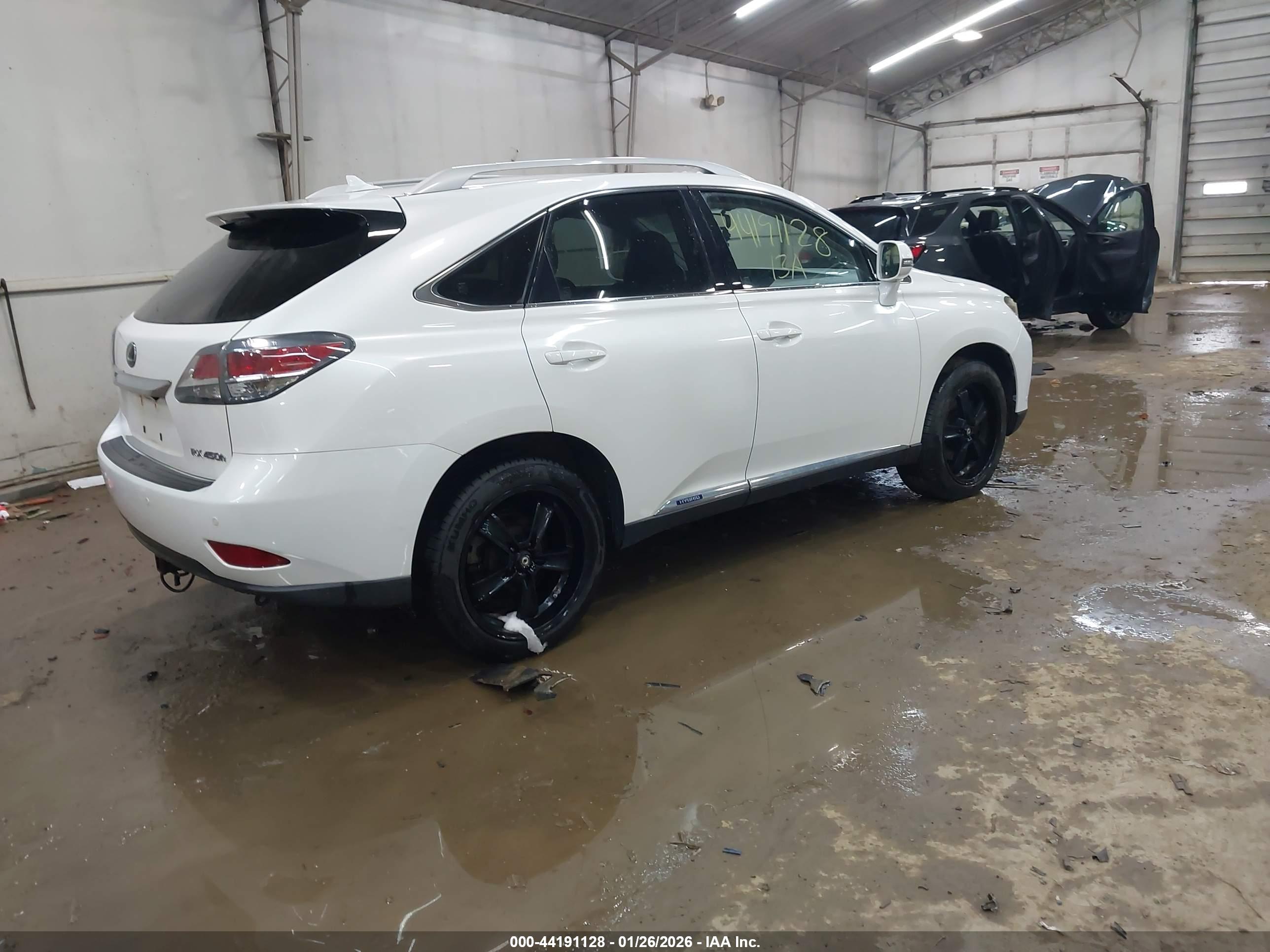 LEXUS RX image 4