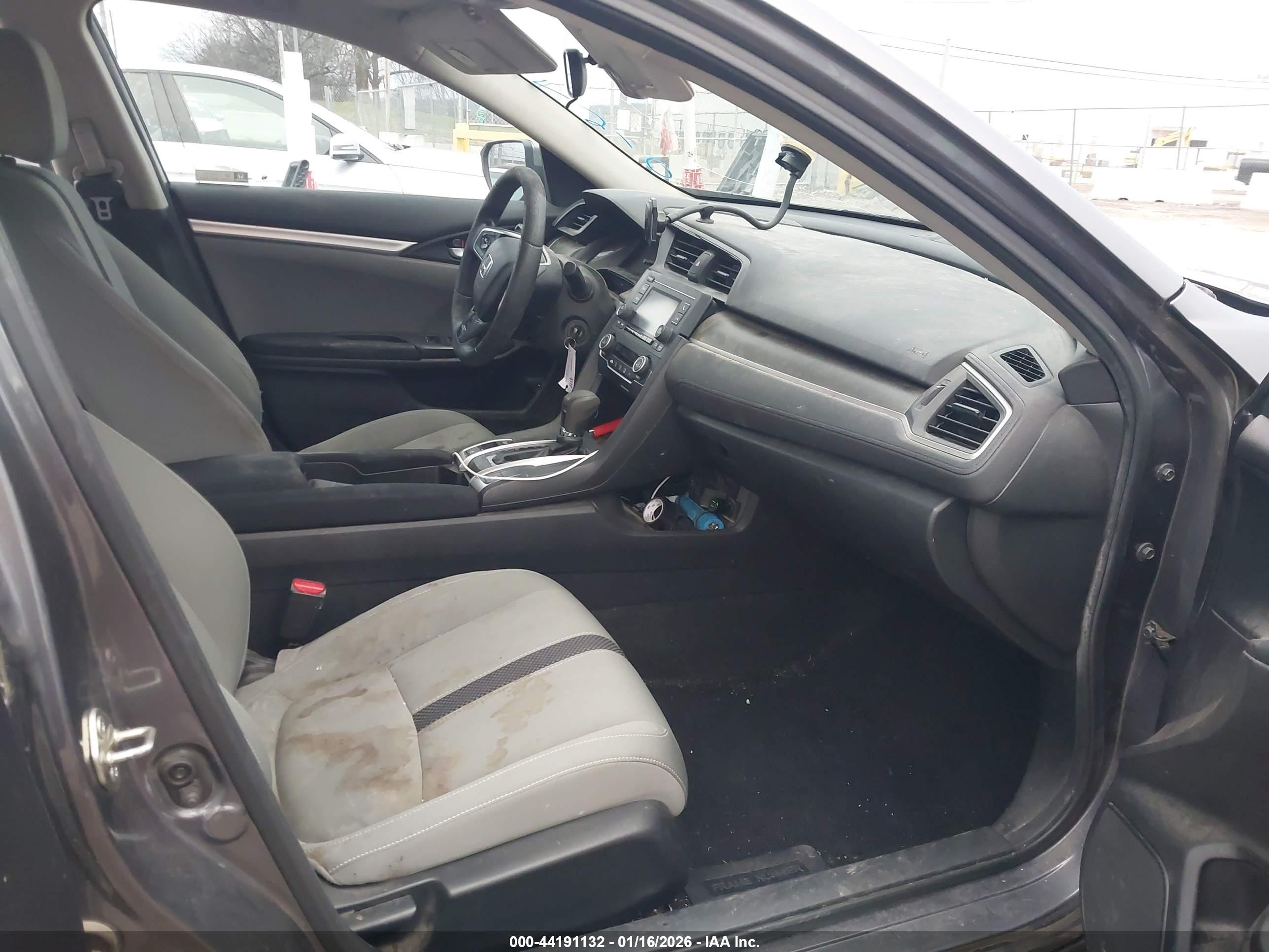 HONDA CIVIC image 5