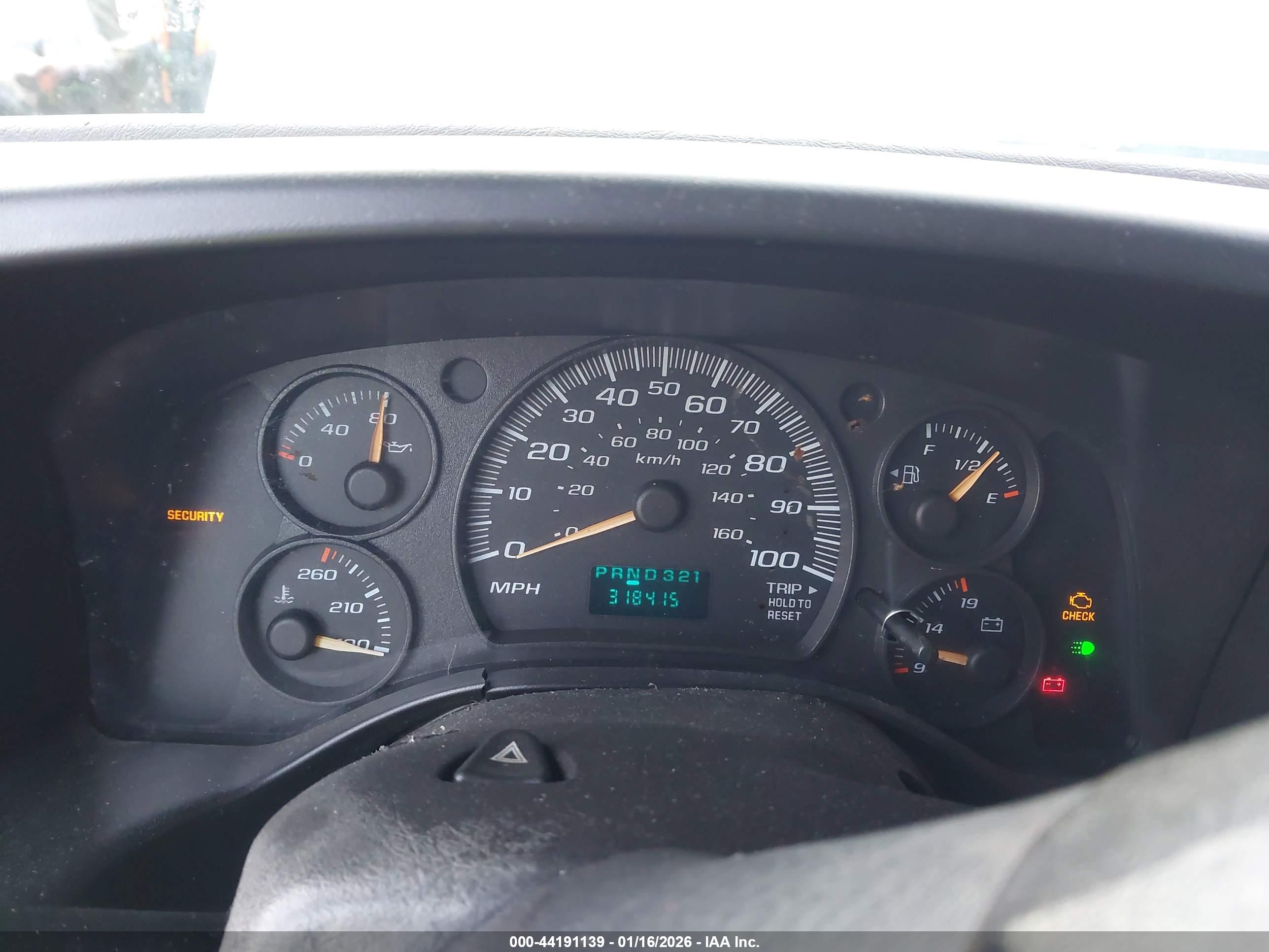 CHEVROLET EXPRESS image 7