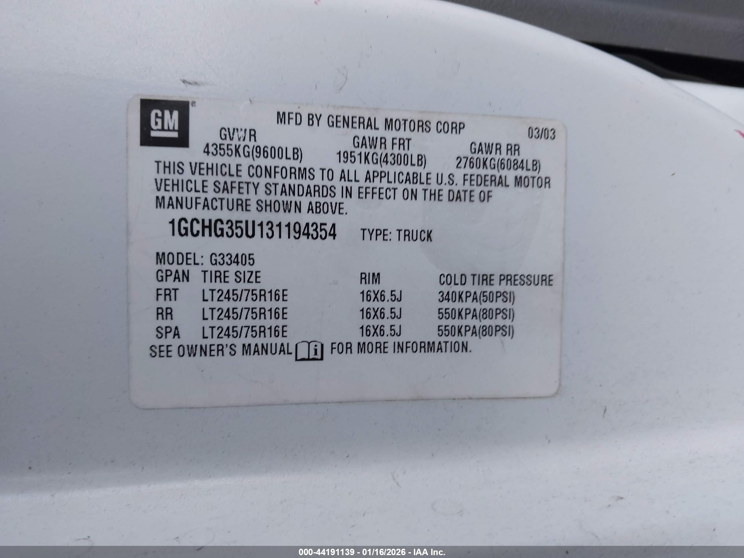 CHEVROLET EXPRESS image 9