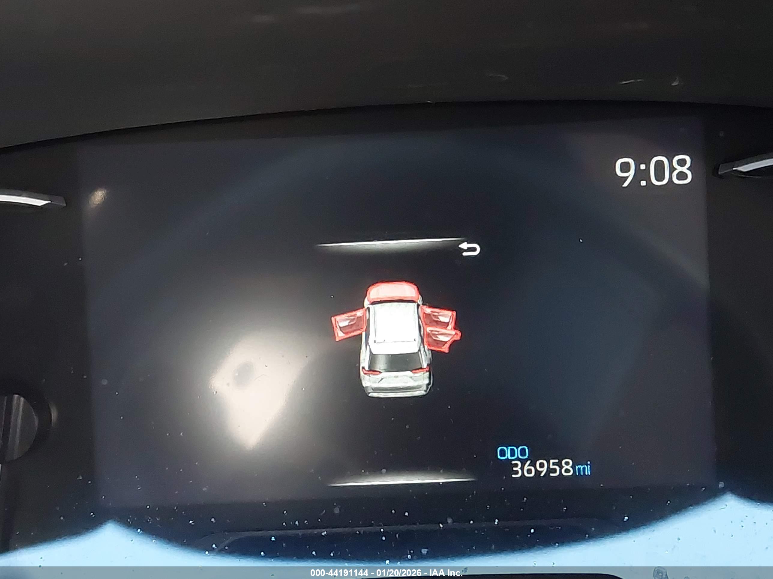 TOYOTA RAV4 image 7