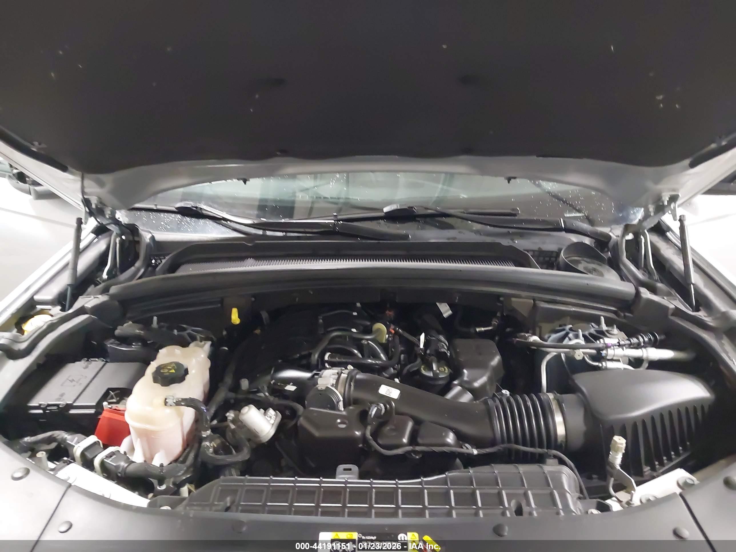 JEEP GRAND image 10