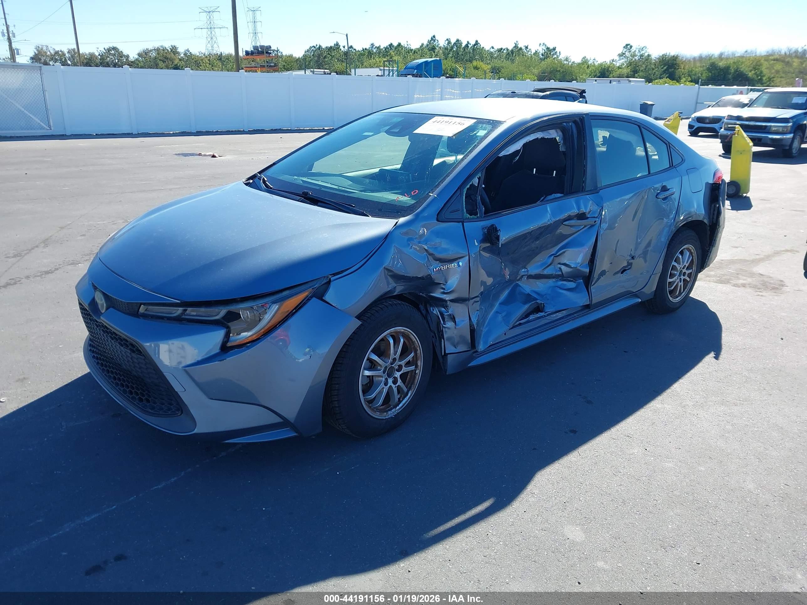 TOYOTA COROLLA image 2