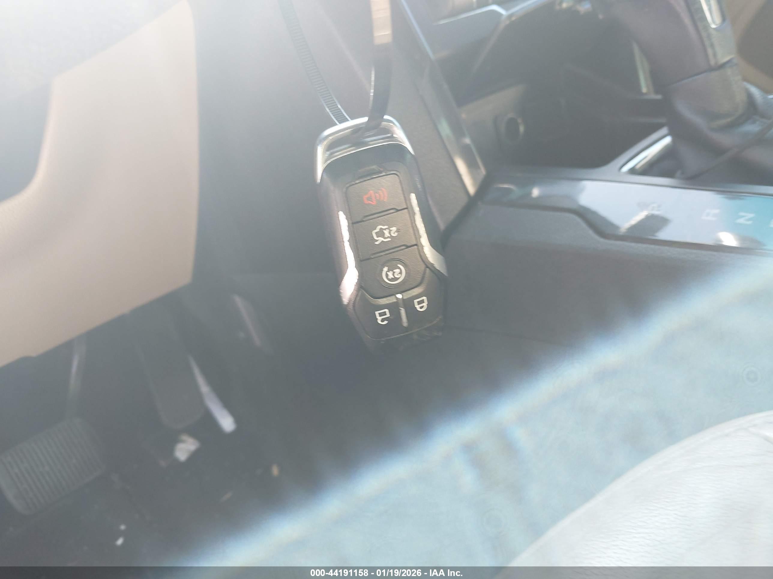 FORD EXPLORER image 11