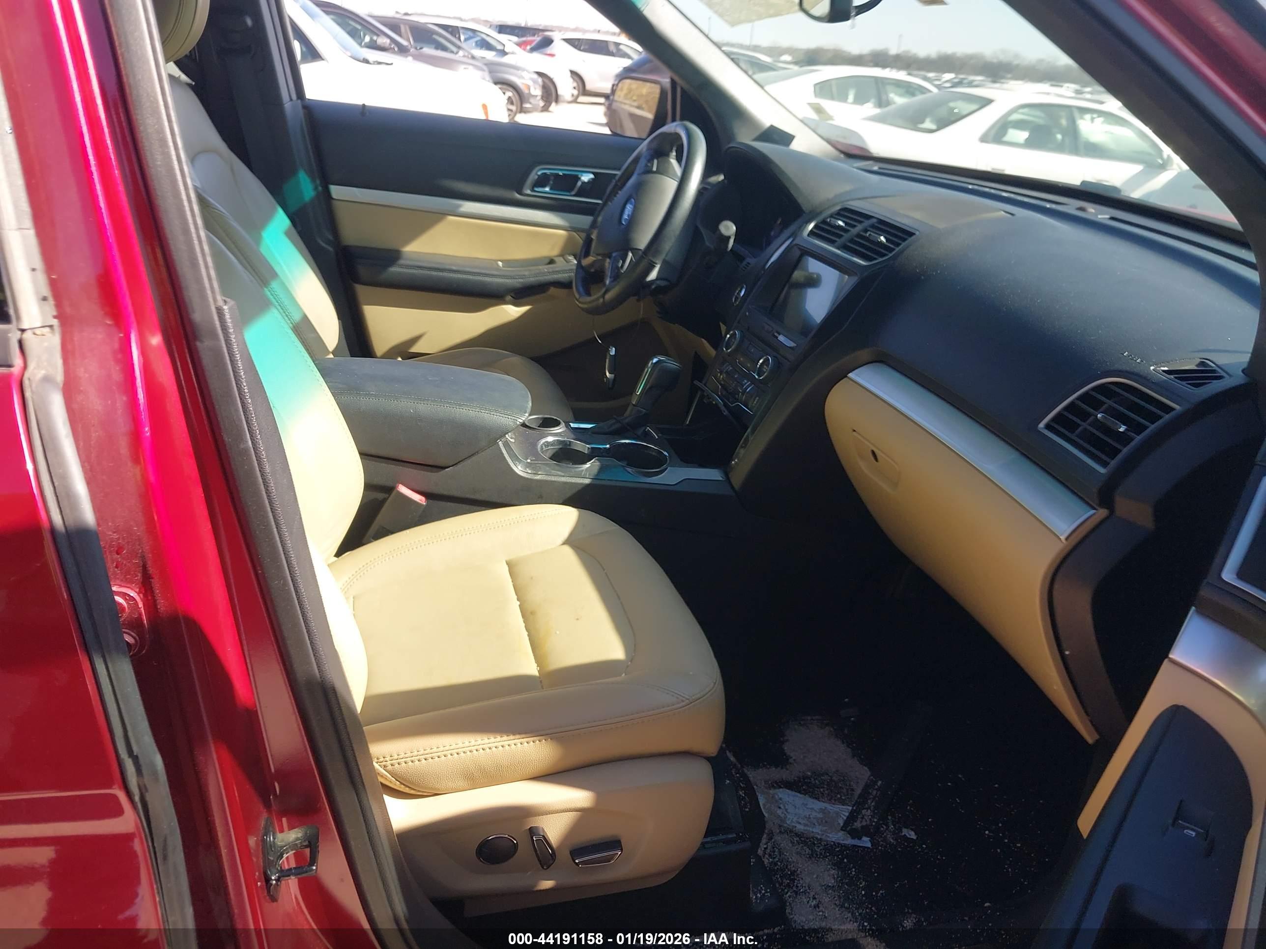 FORD EXPLORER image 5