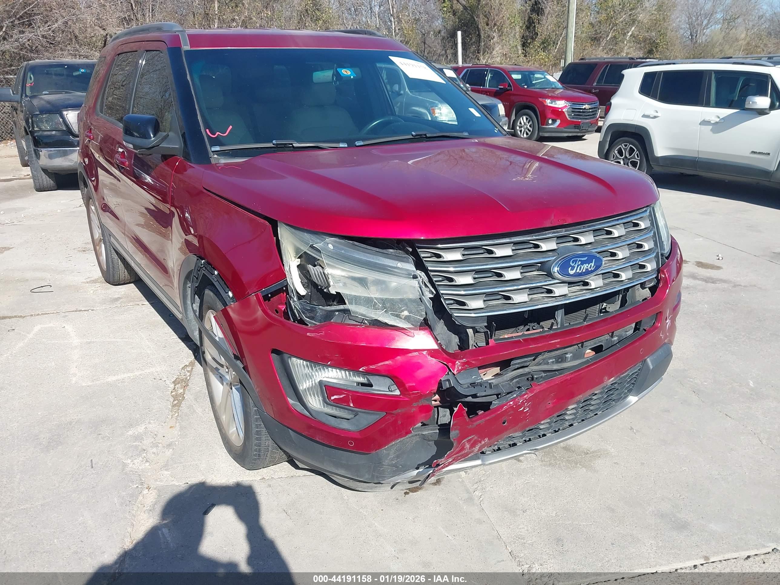 FORD EXPLORER image 6