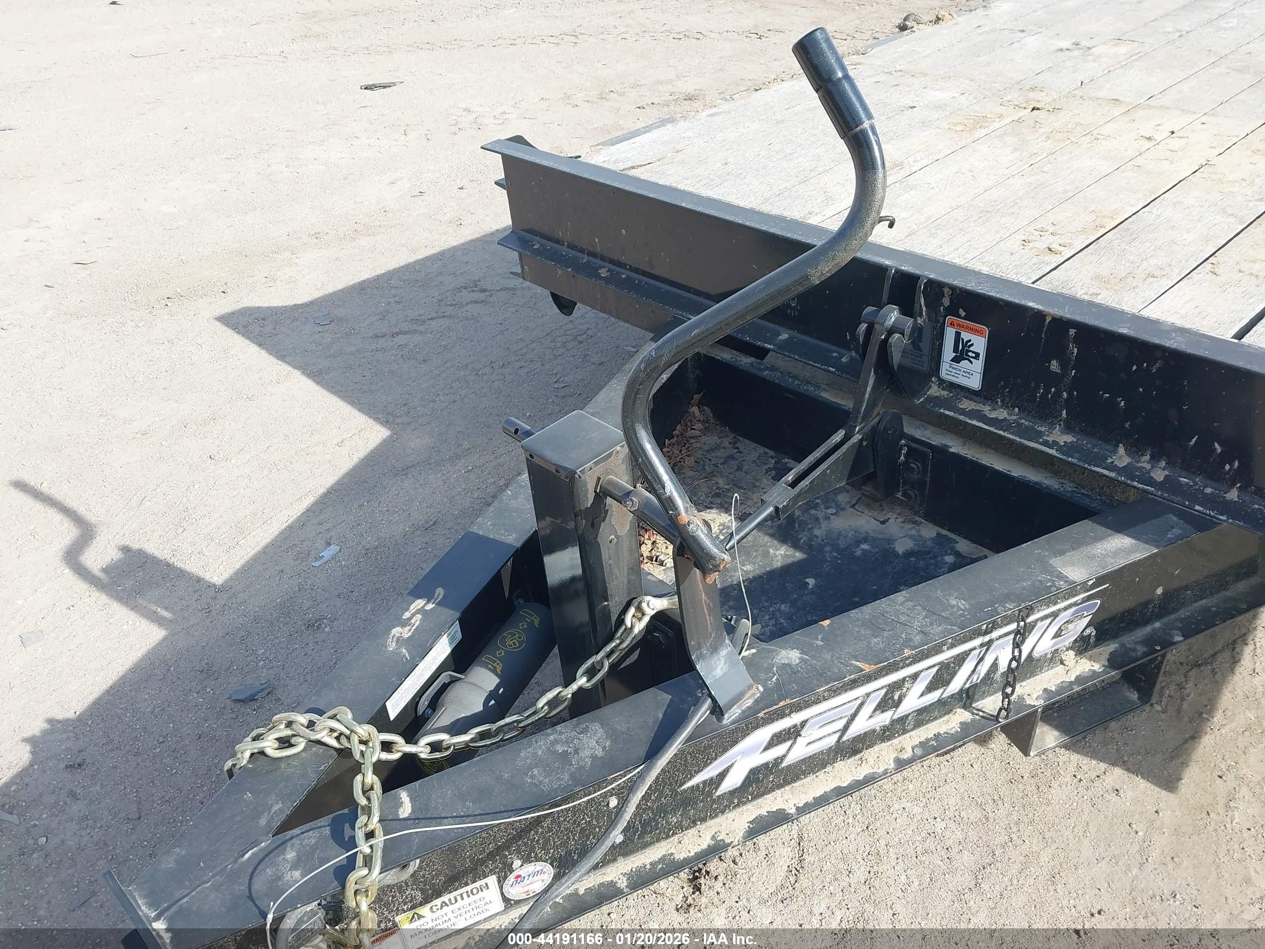 FELLING TRAILERS image 6