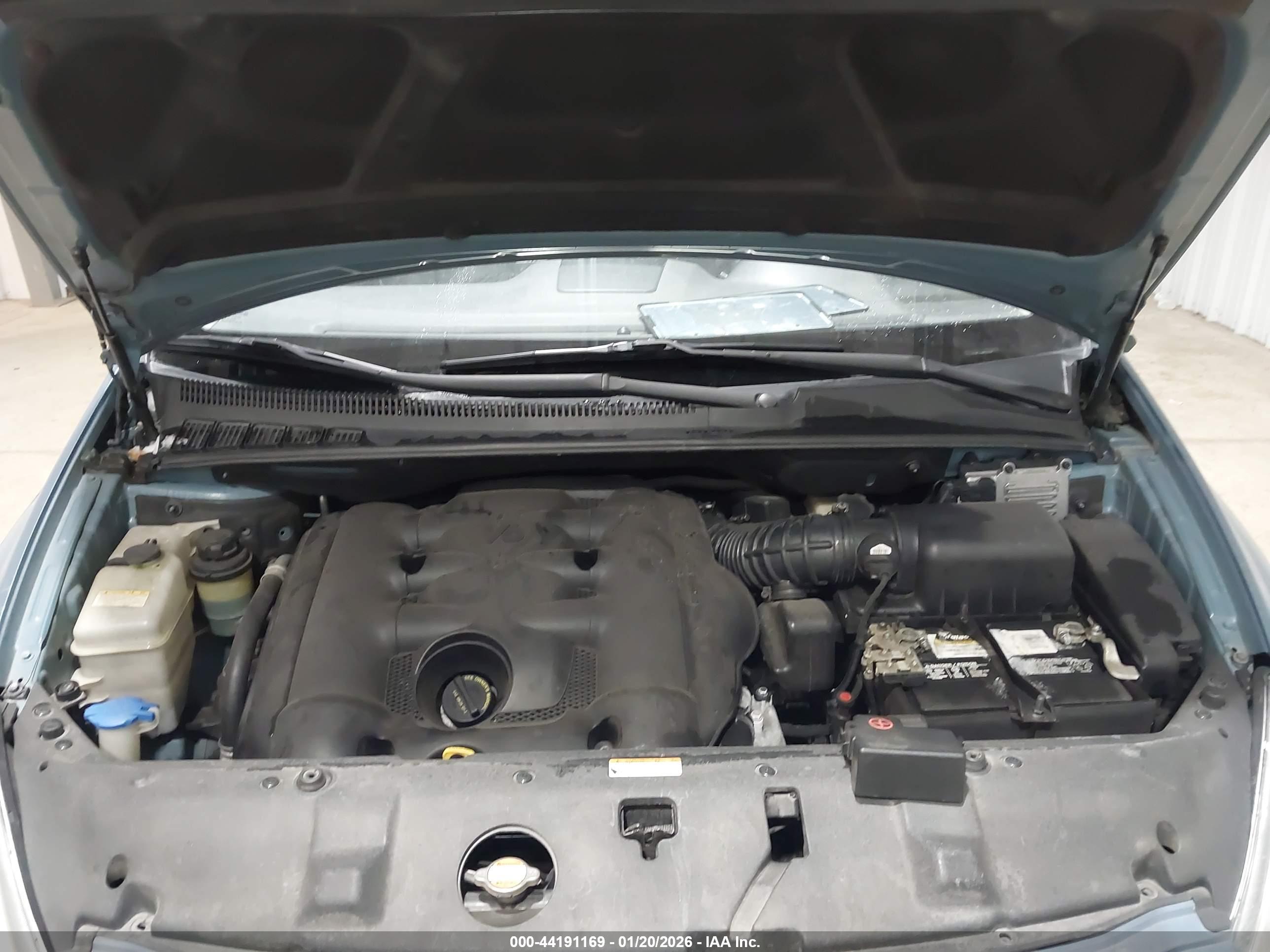KIA SEDONA image 10