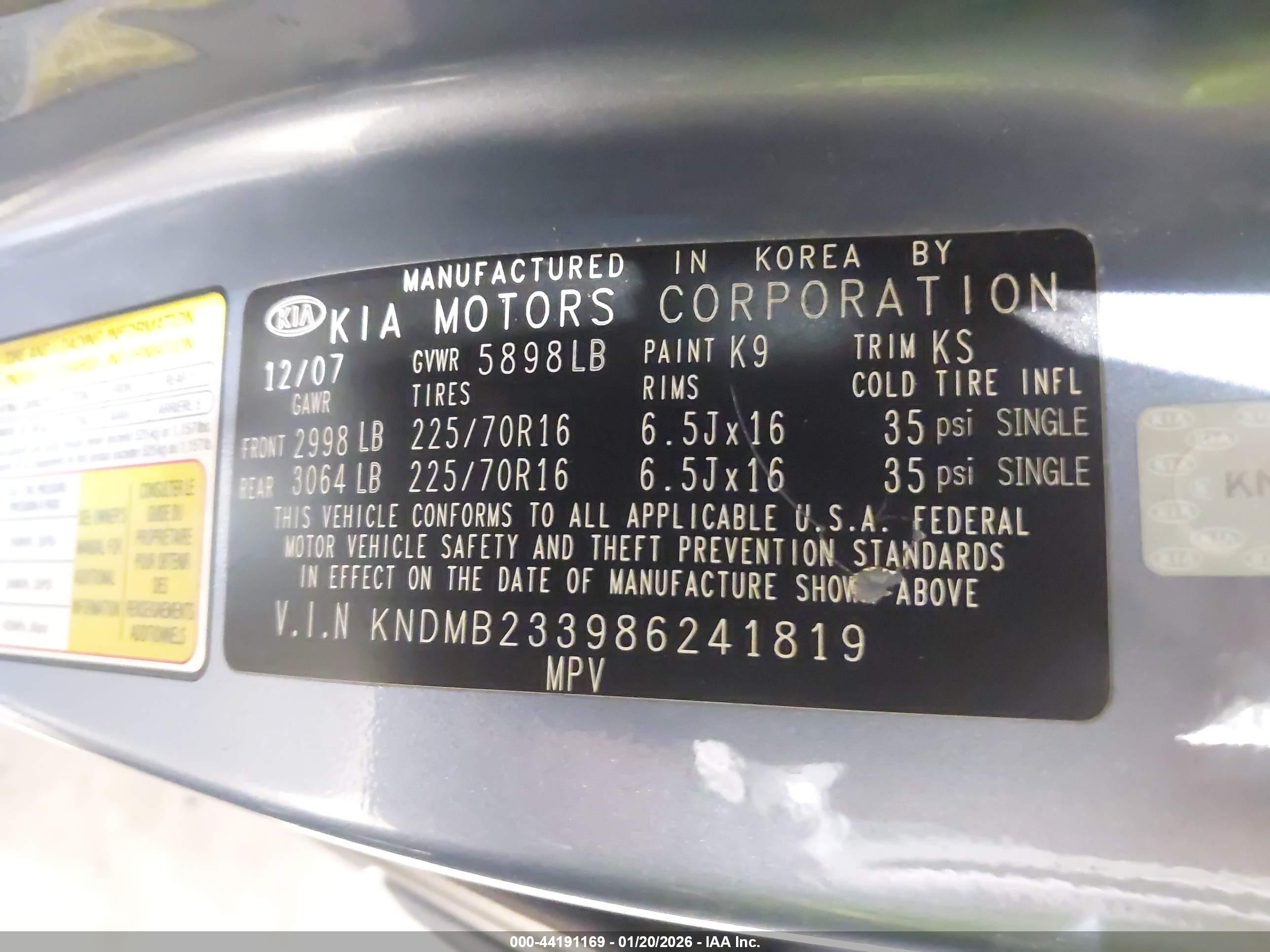 KIA SEDONA image 9