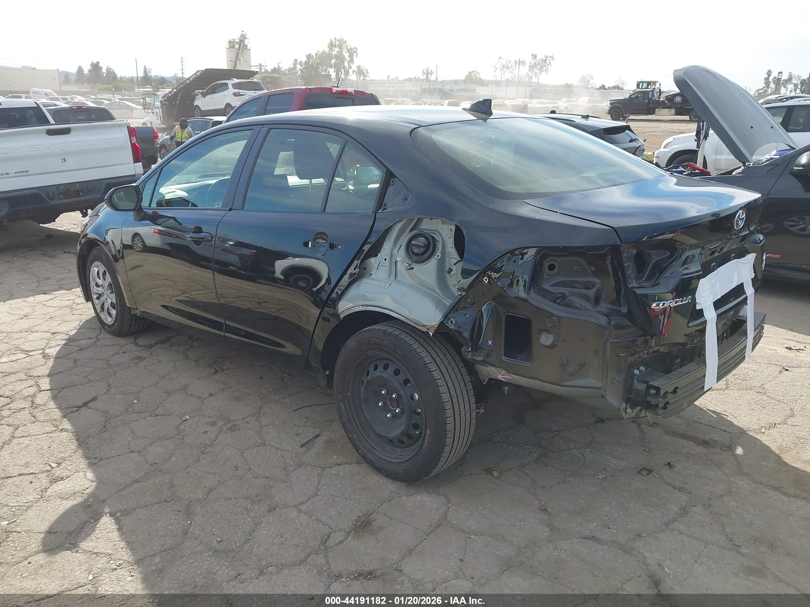 TOYOTA COROLLA image 3