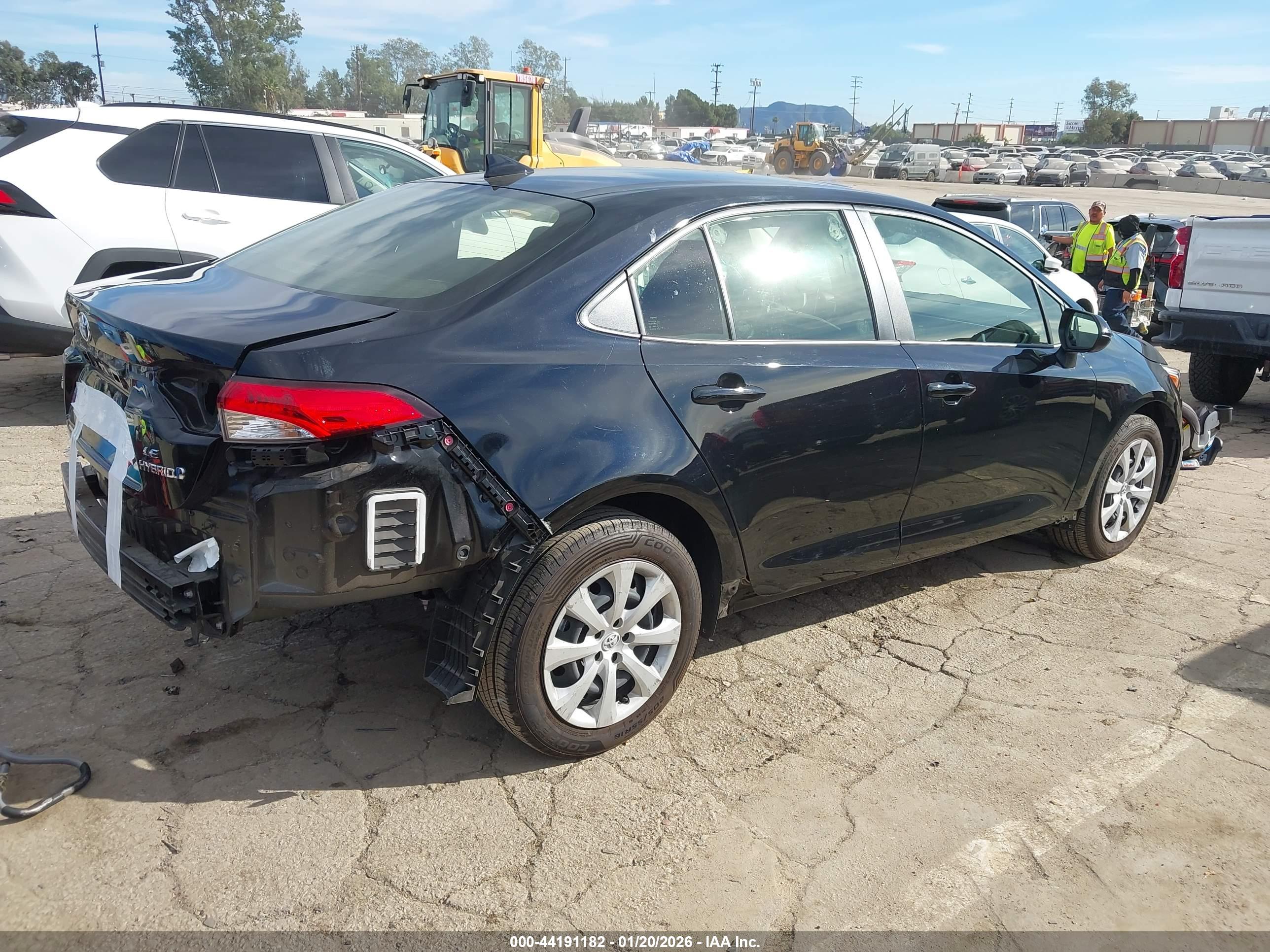 TOYOTA COROLLA image 4
