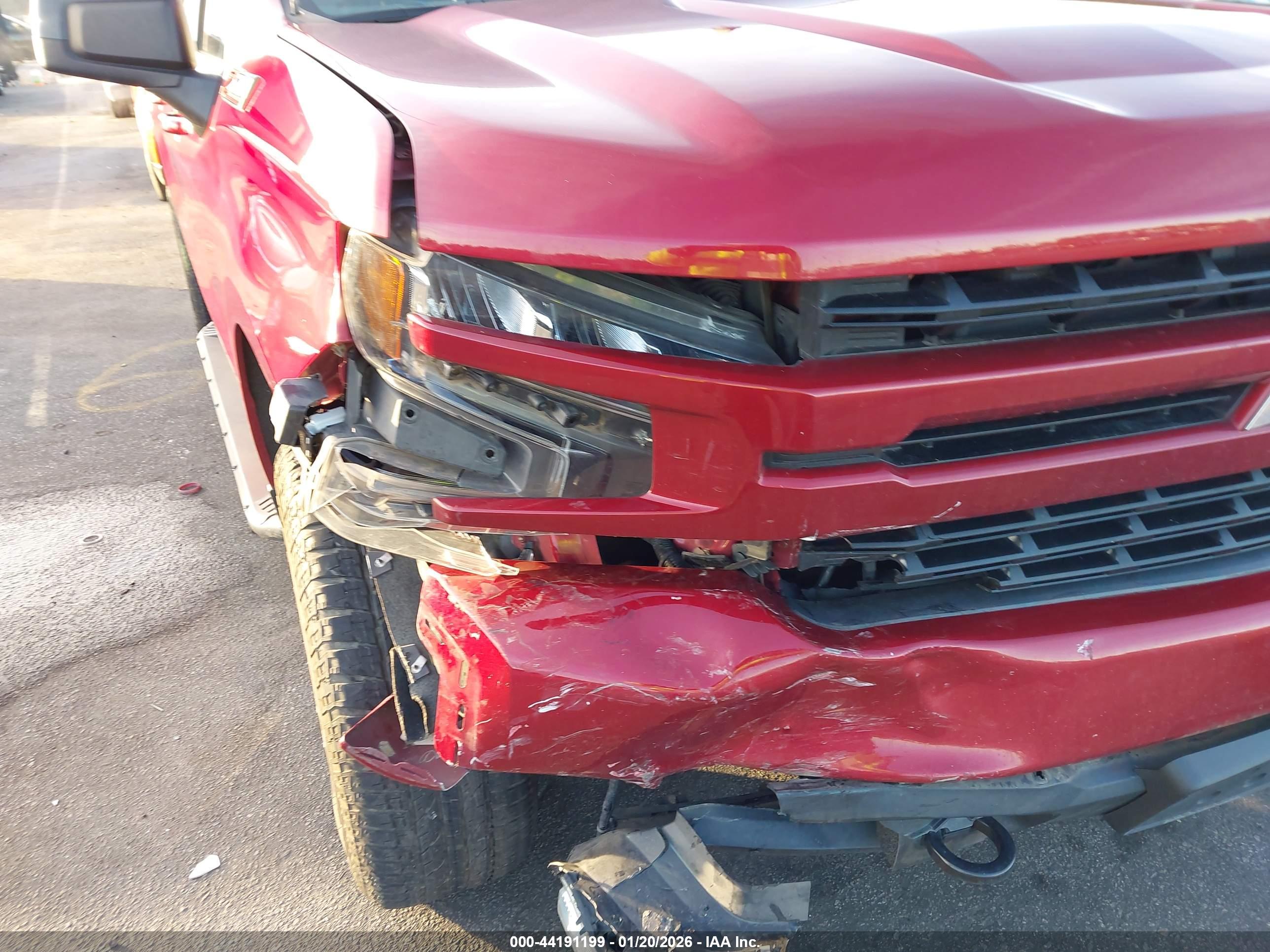 CHEVROLET SILVERADO image 6