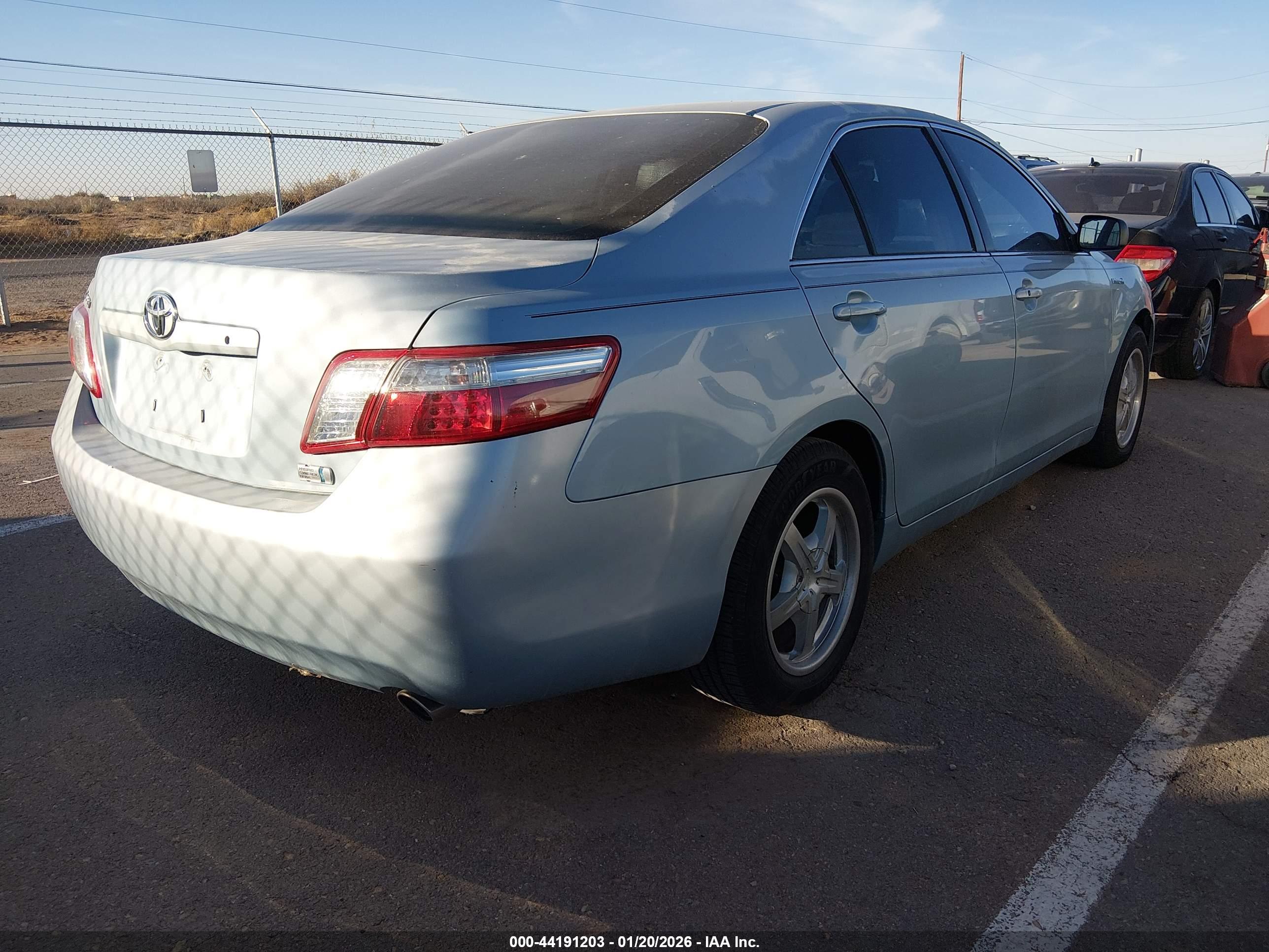 TOYOTA CAMRY image 4