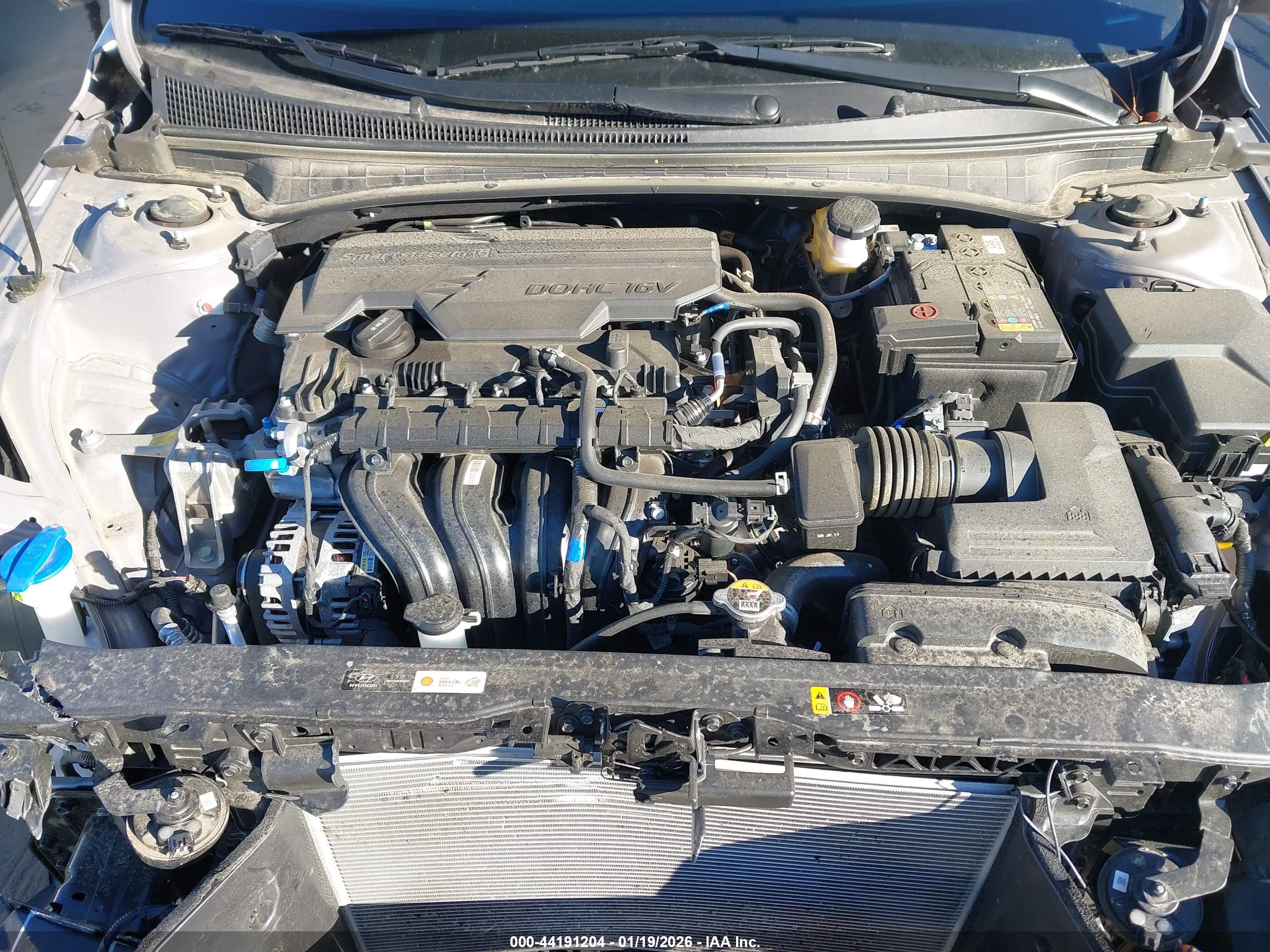 HYUNDAI ELANTRA image 10