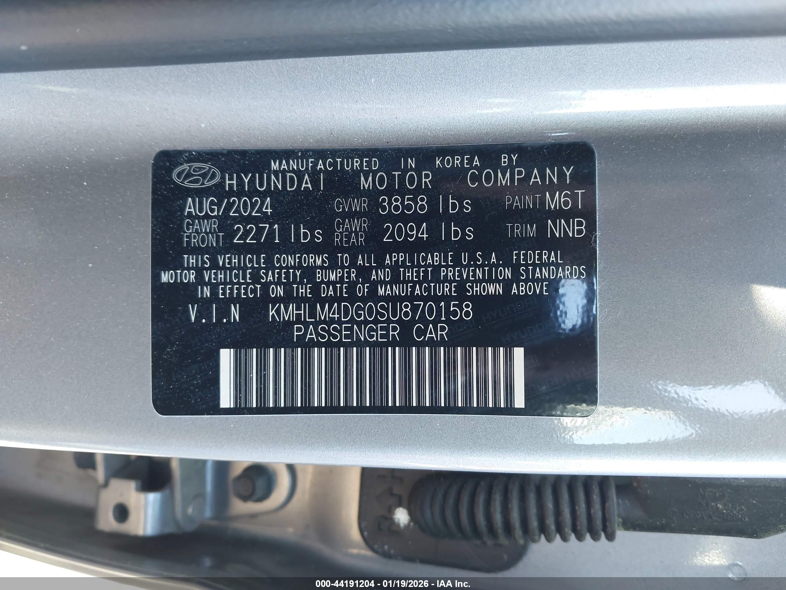HYUNDAI ELANTRA image 9