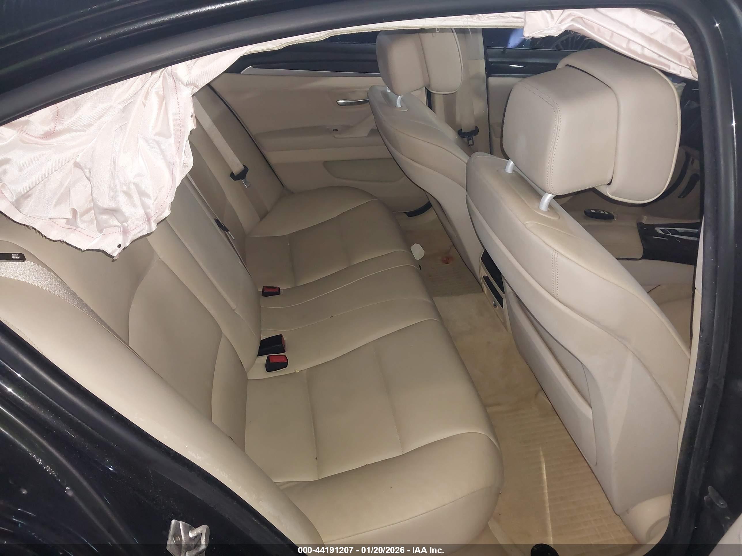 BMW 535I image 8