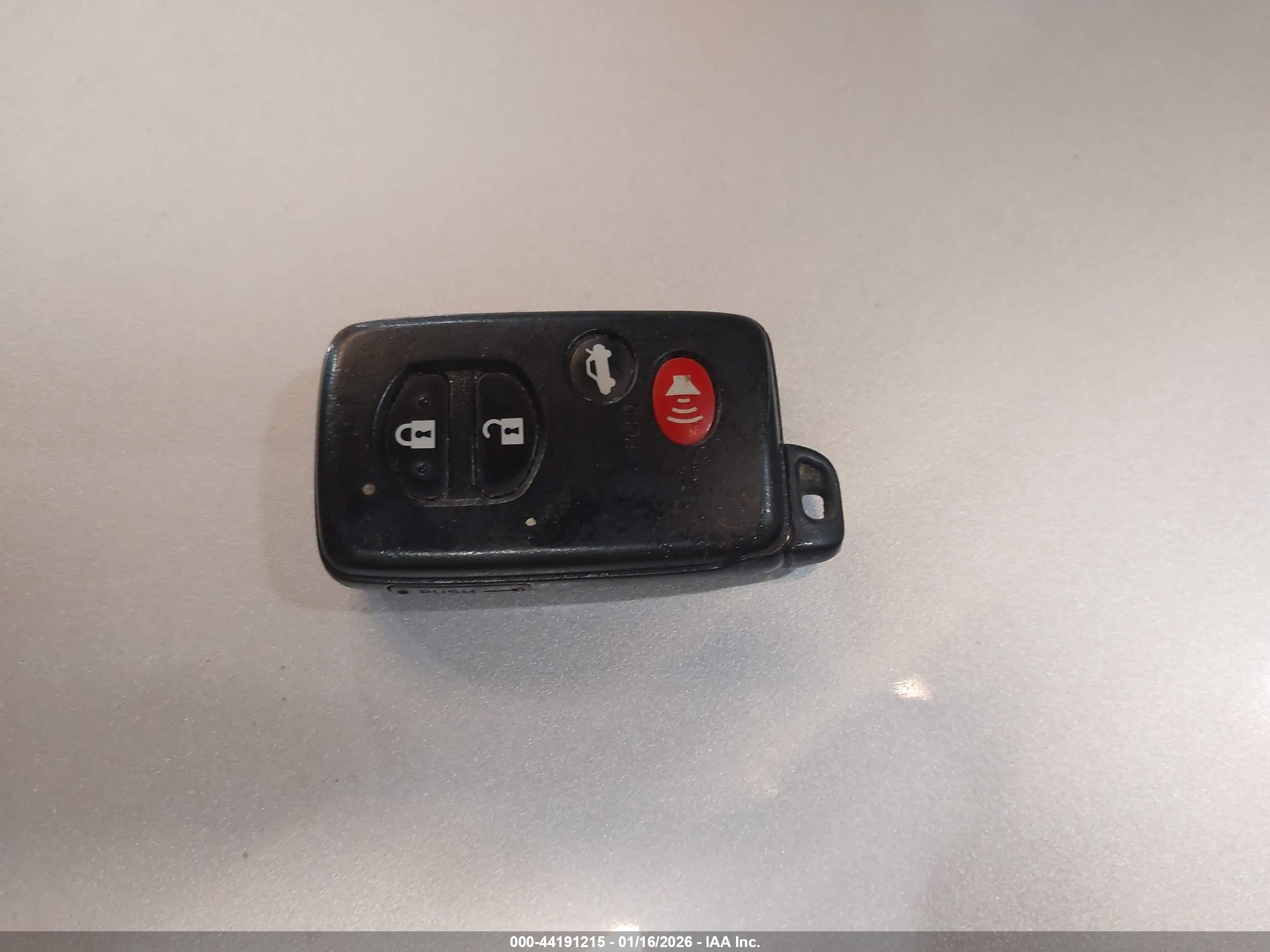 TOYOTA CAMRY image 11