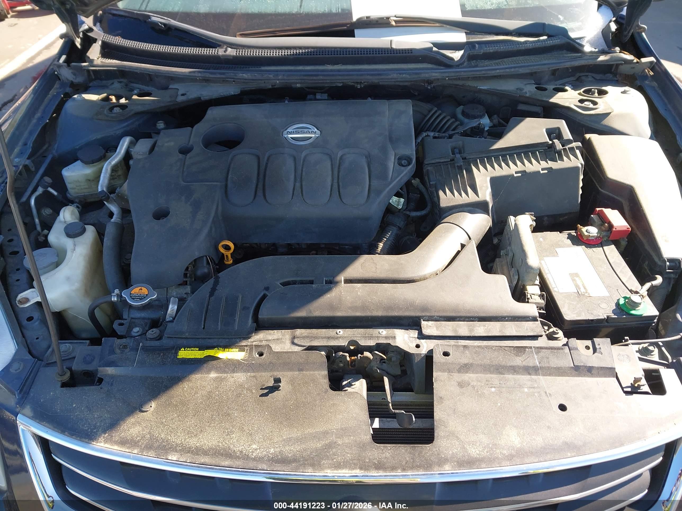 NISSAN ALTIMA image 10