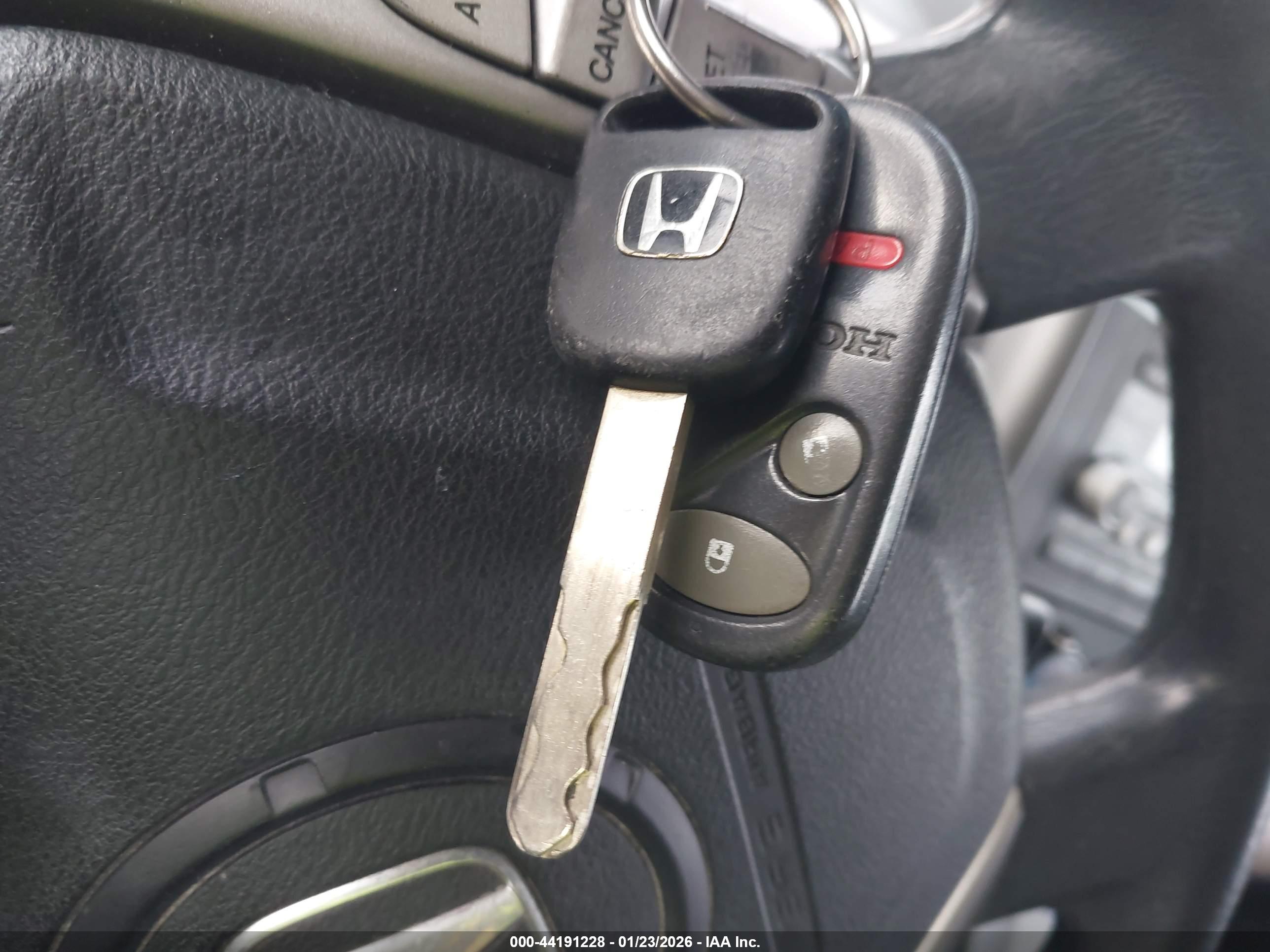 HONDA ELEMENT image 11