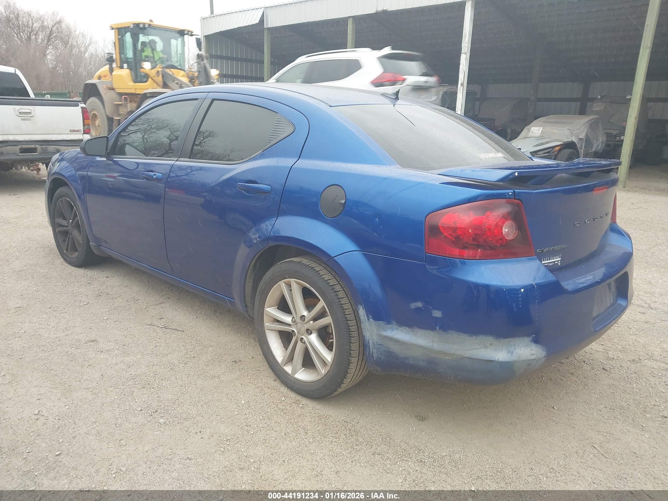 DODGE AVENGER image 3