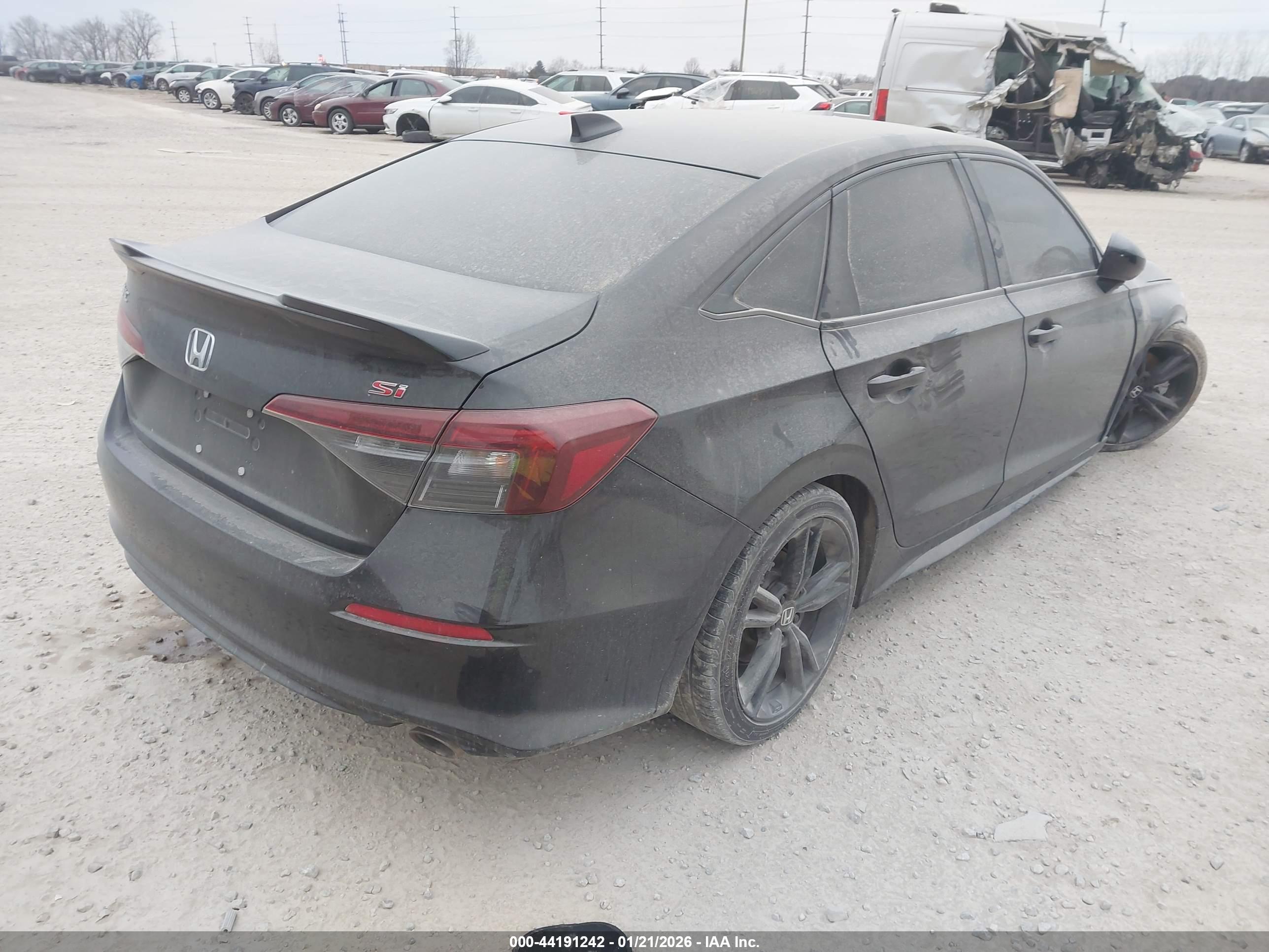 HONDA CIVIC image 4
