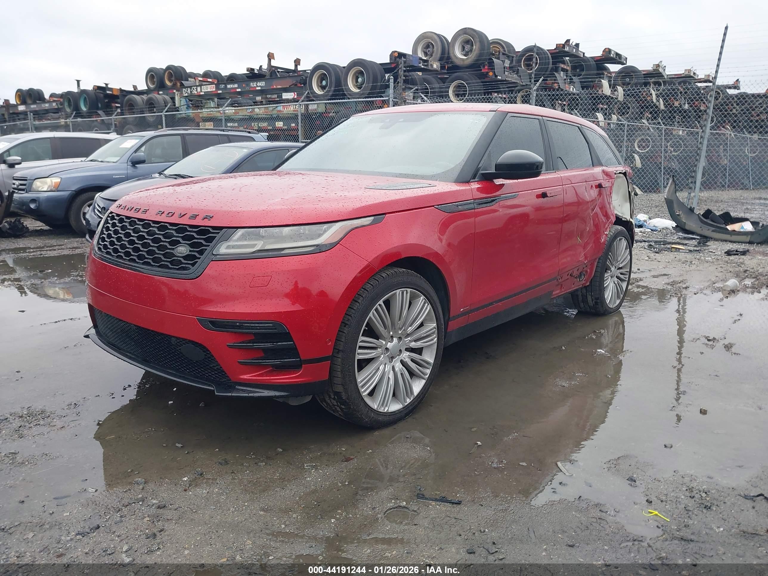 LAND ROVER image 2