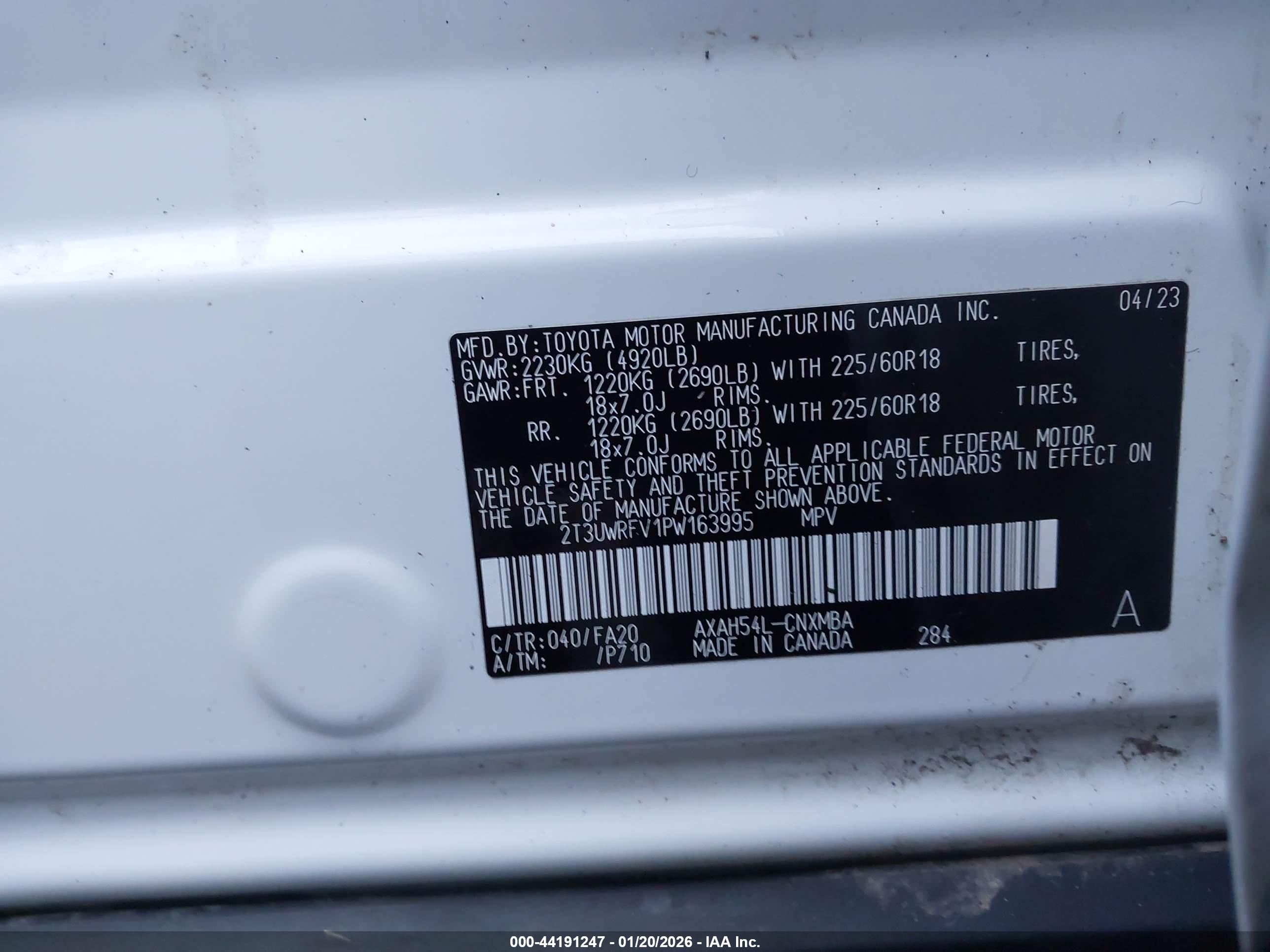 TOYOTA RAV4 image 9