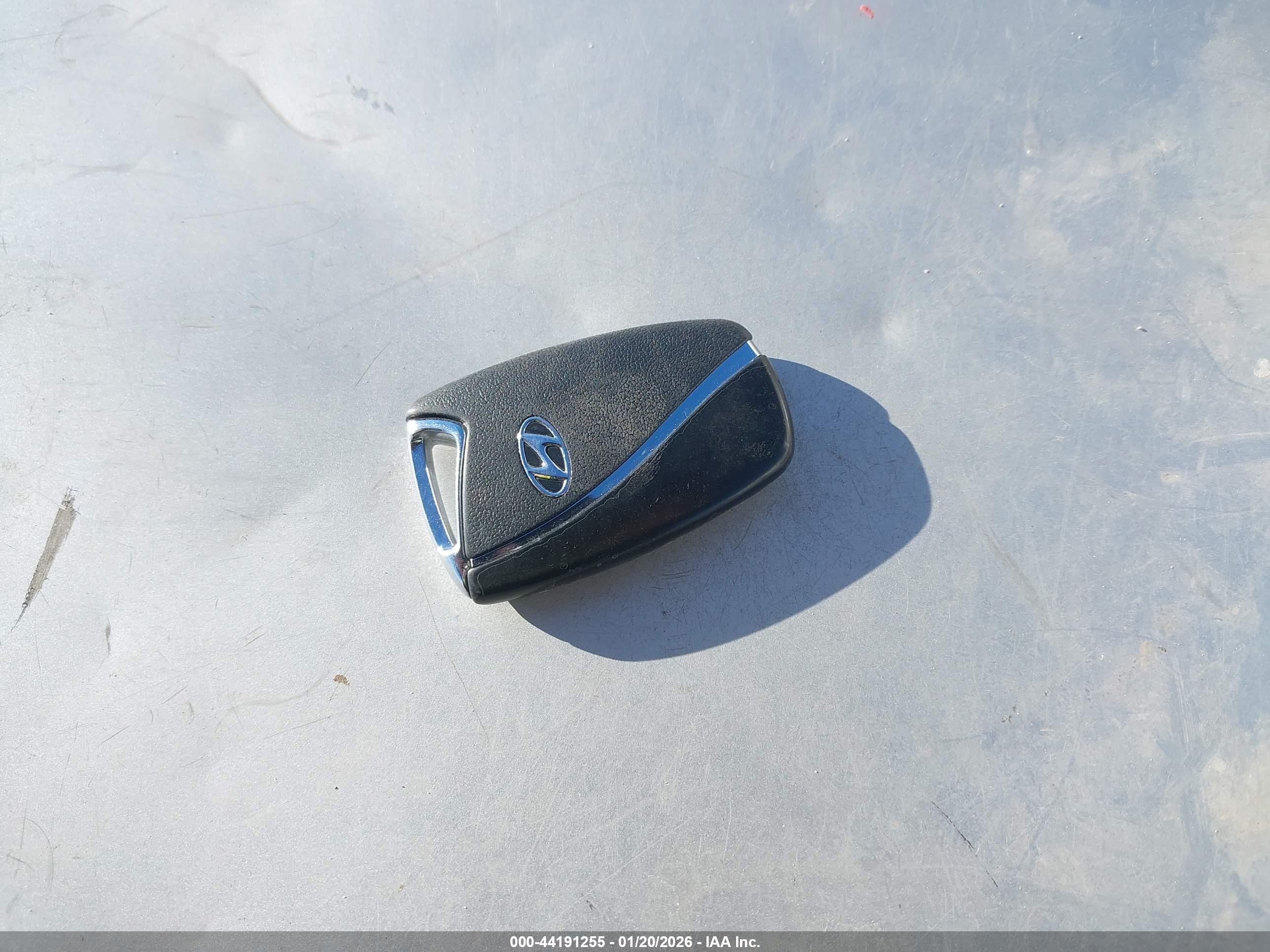 HYUNDAI SANTA image 11