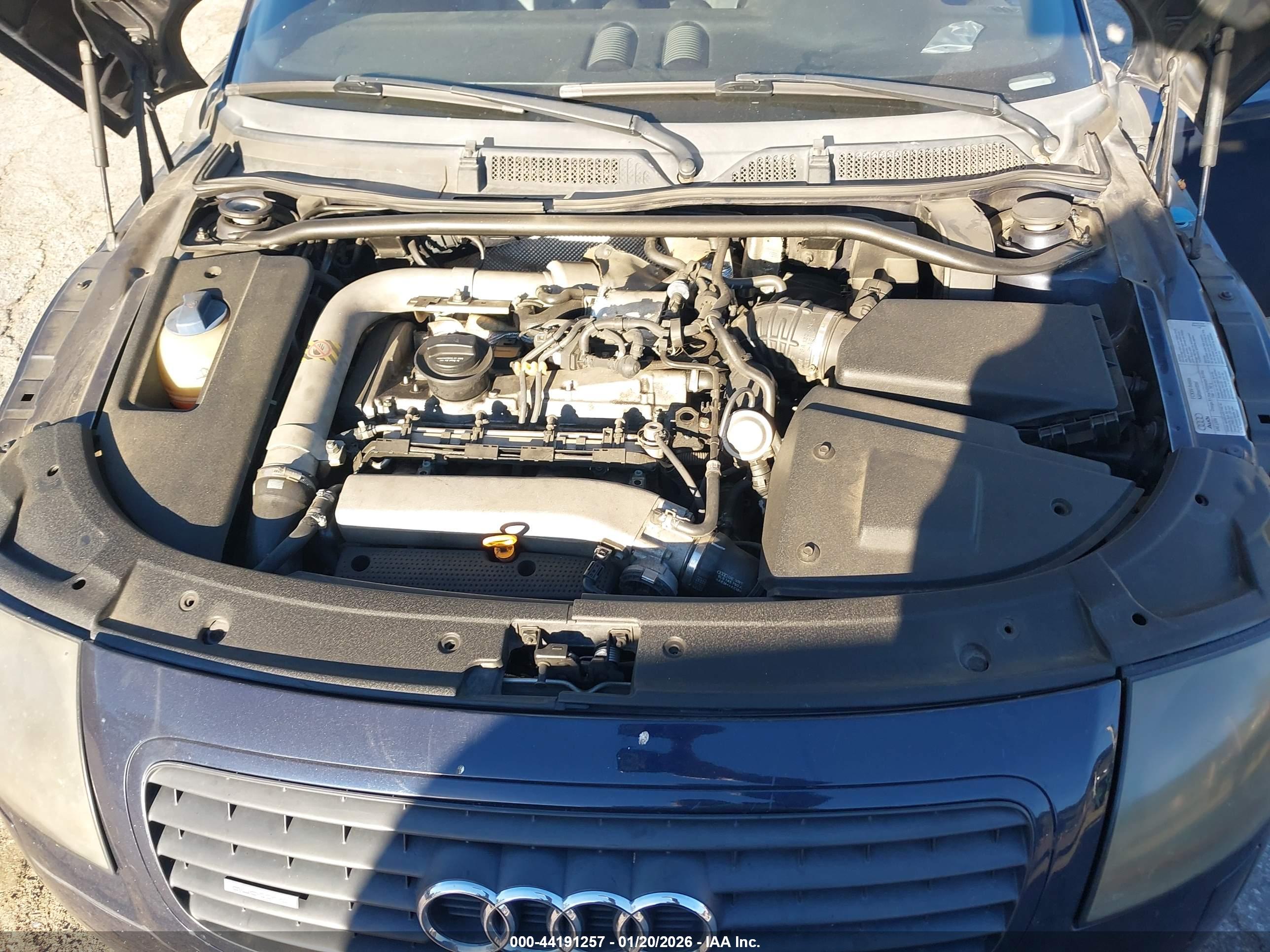 AUDI TT image 10