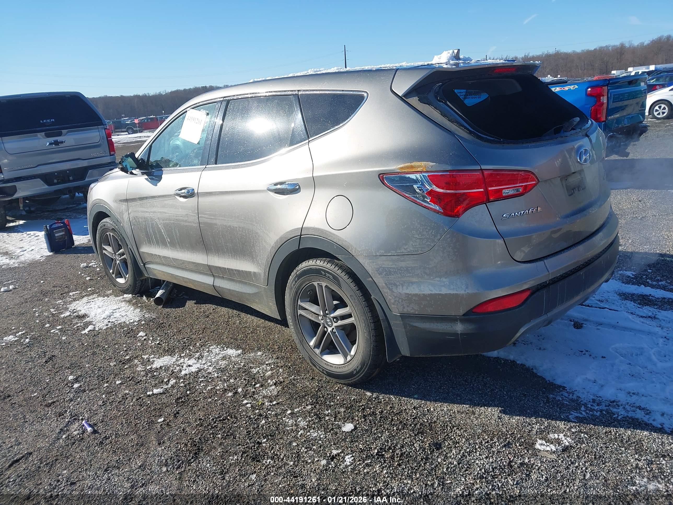 HYUNDAI SANTA image 3