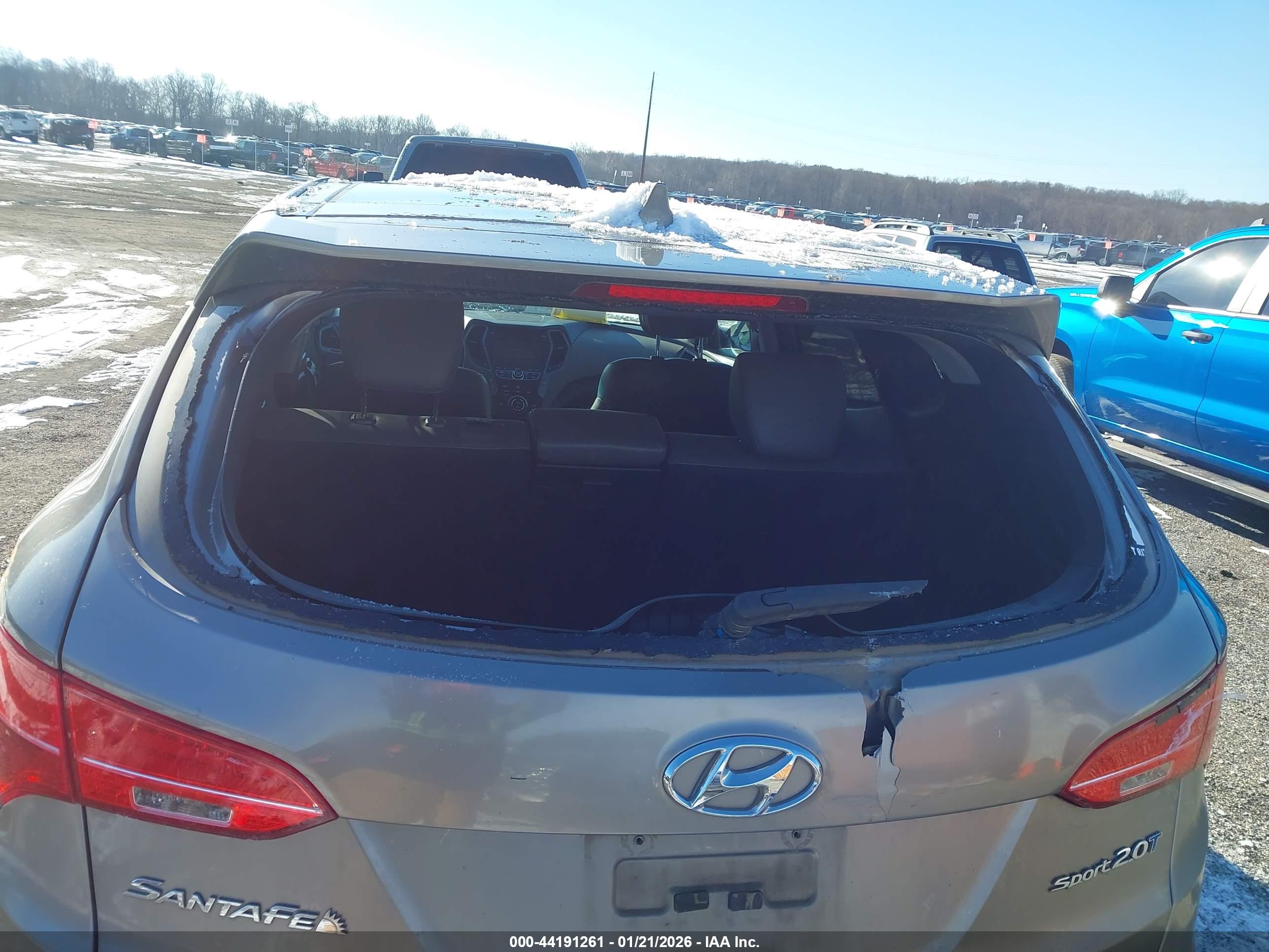 HYUNDAI SANTA image 6
