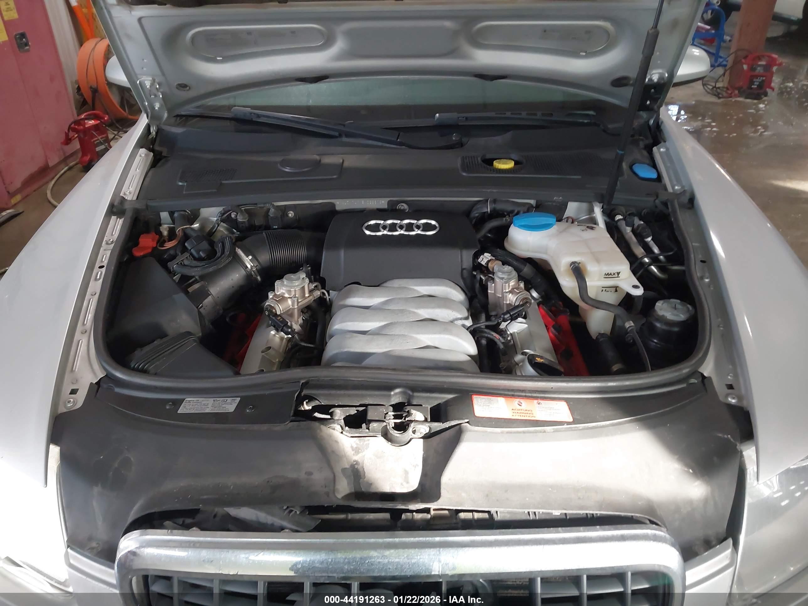 AUDI A6 image 10