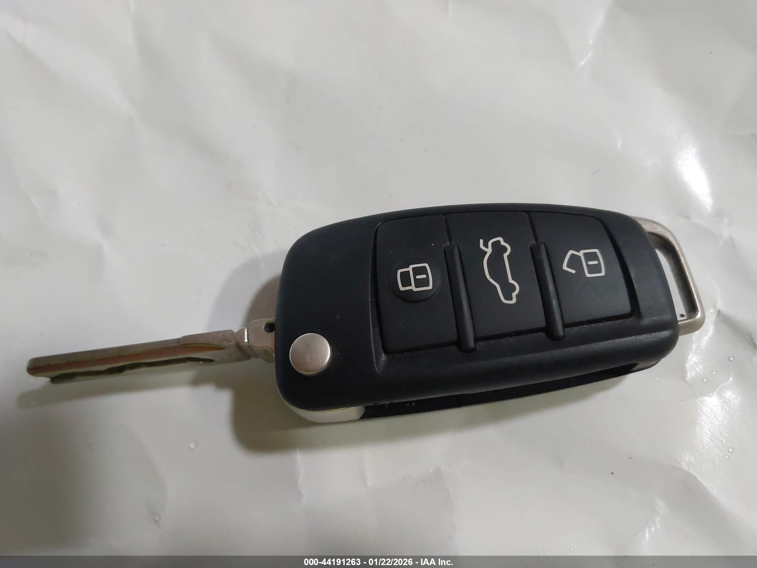 AUDI A6 image 11