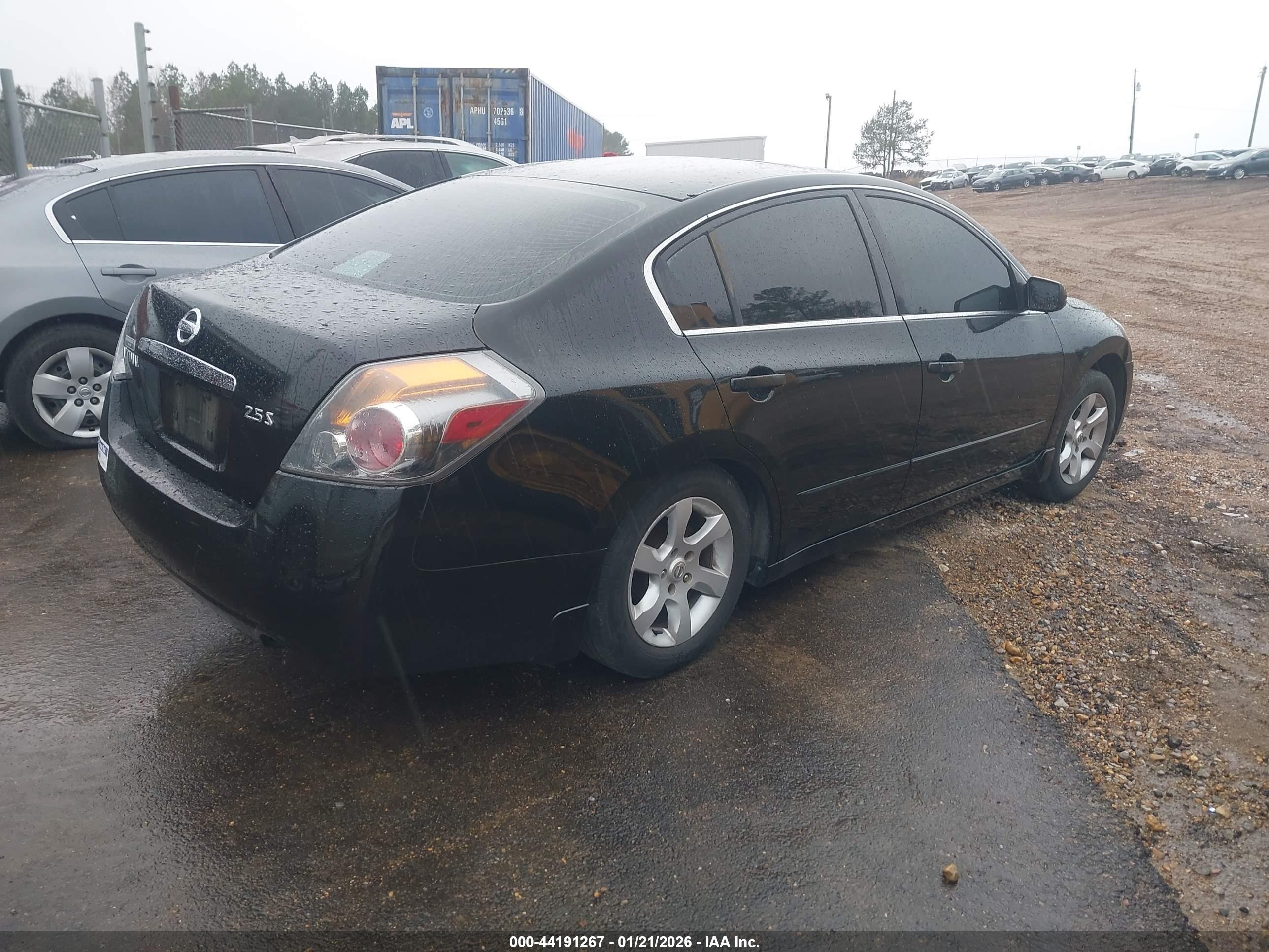 NISSAN ALTIMA image 4
