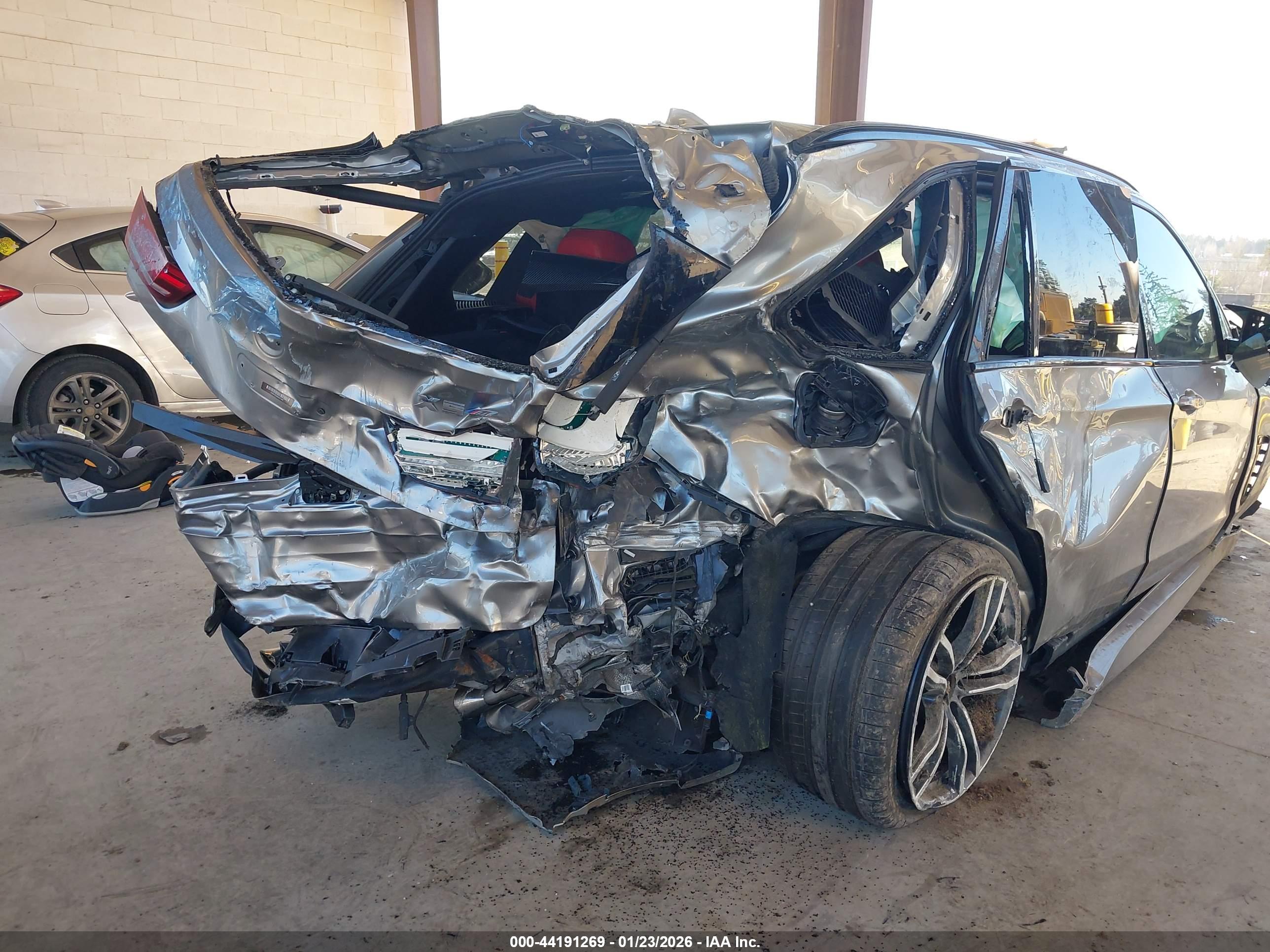 BMW X5 image 6