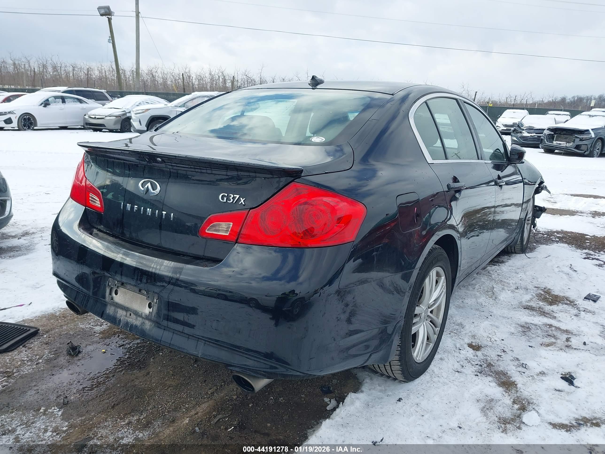 INFINITI G37X image 4