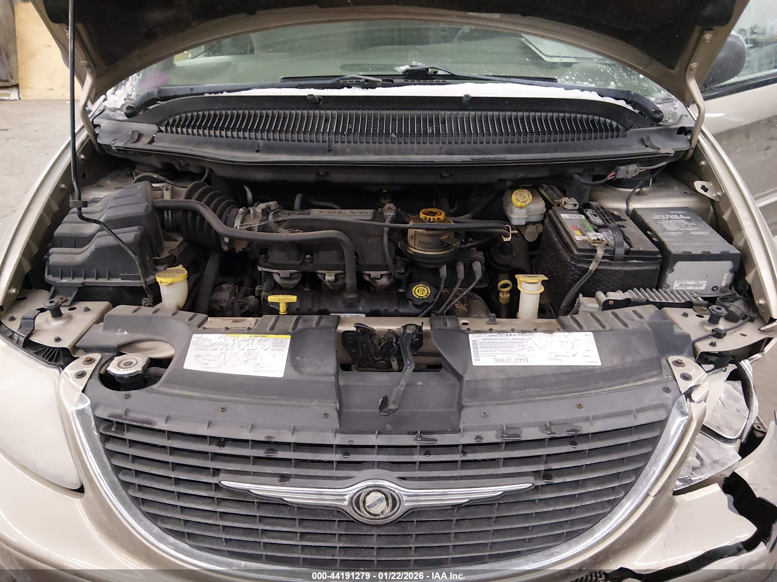 CHRYSLER TOWN image 10