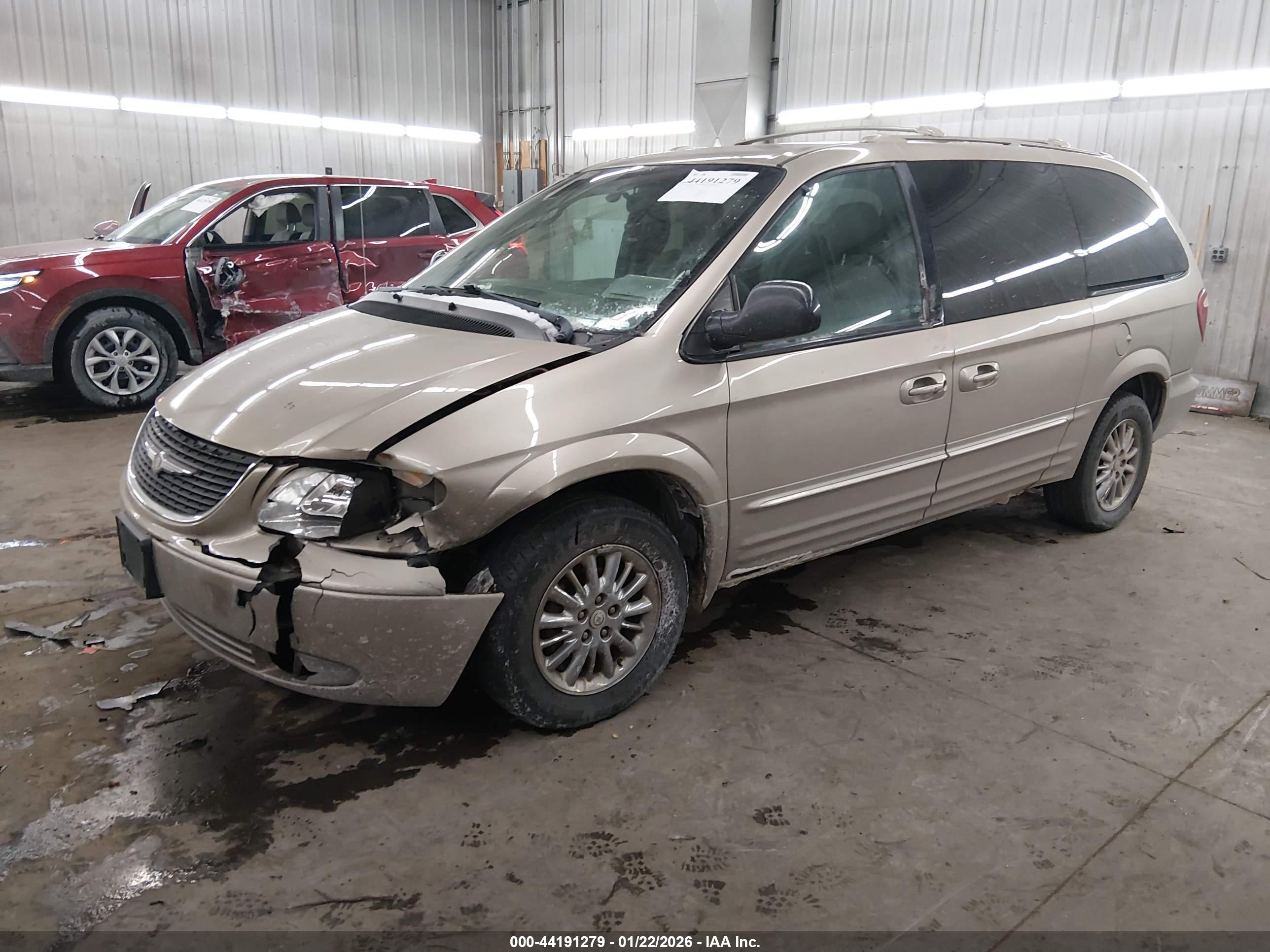 CHRYSLER TOWN image 2