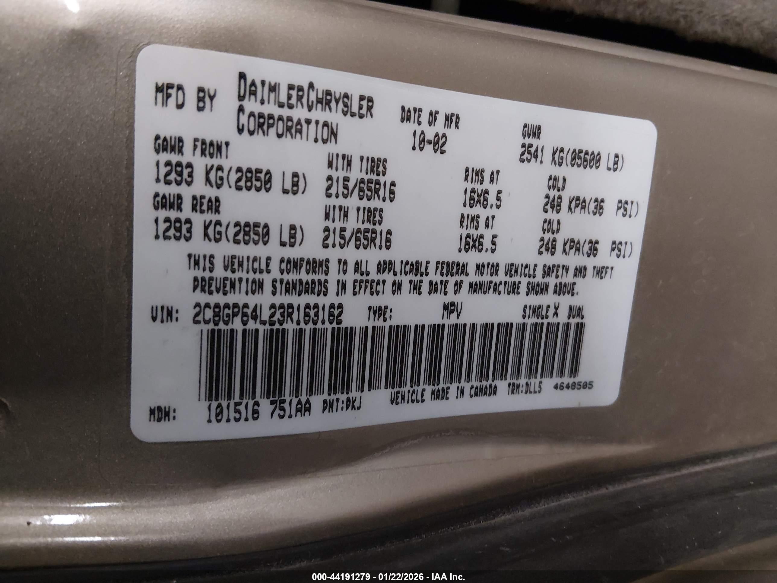 CHRYSLER TOWN image 9